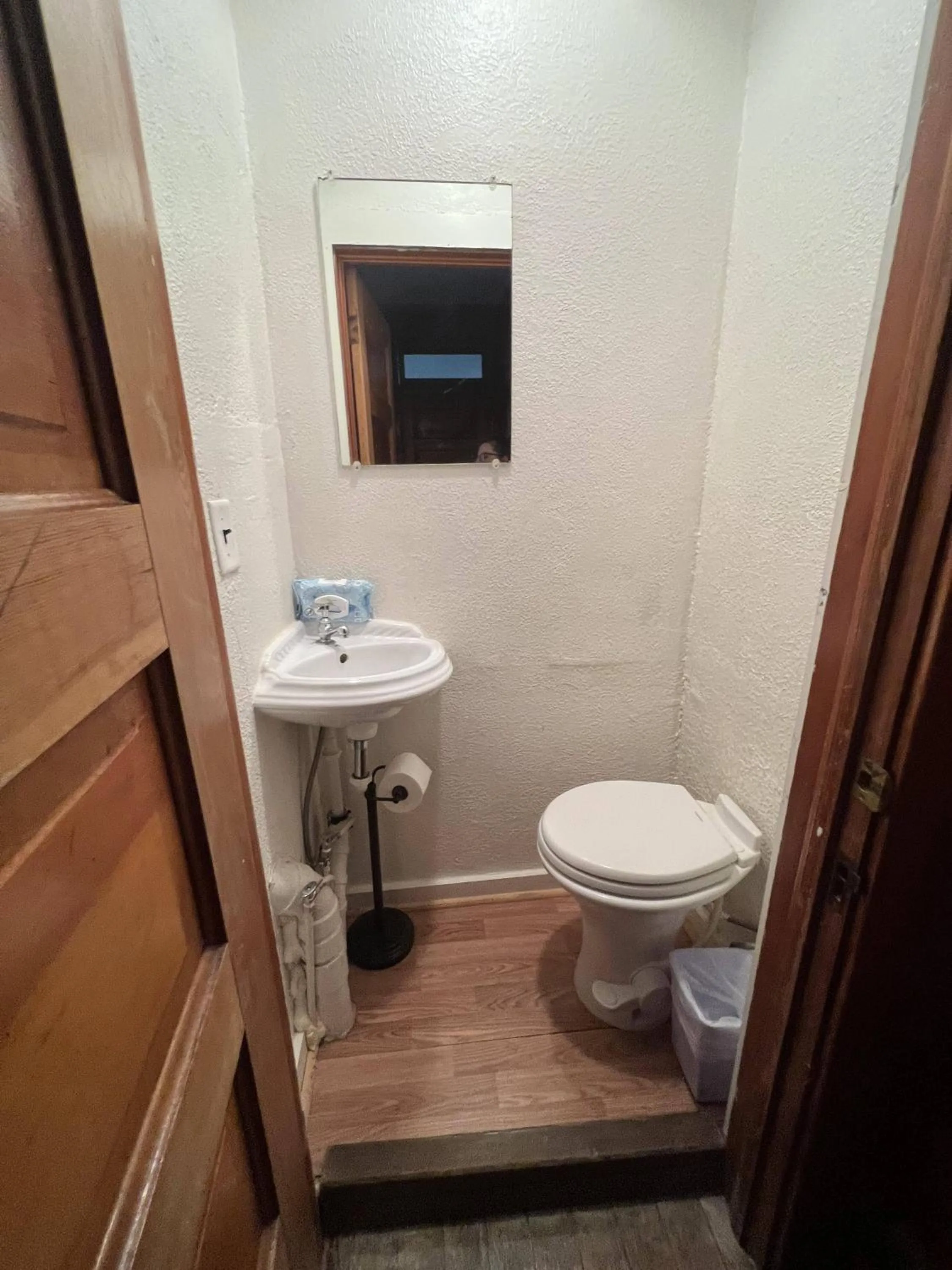 Toilet in The Oliver House - Adults Only