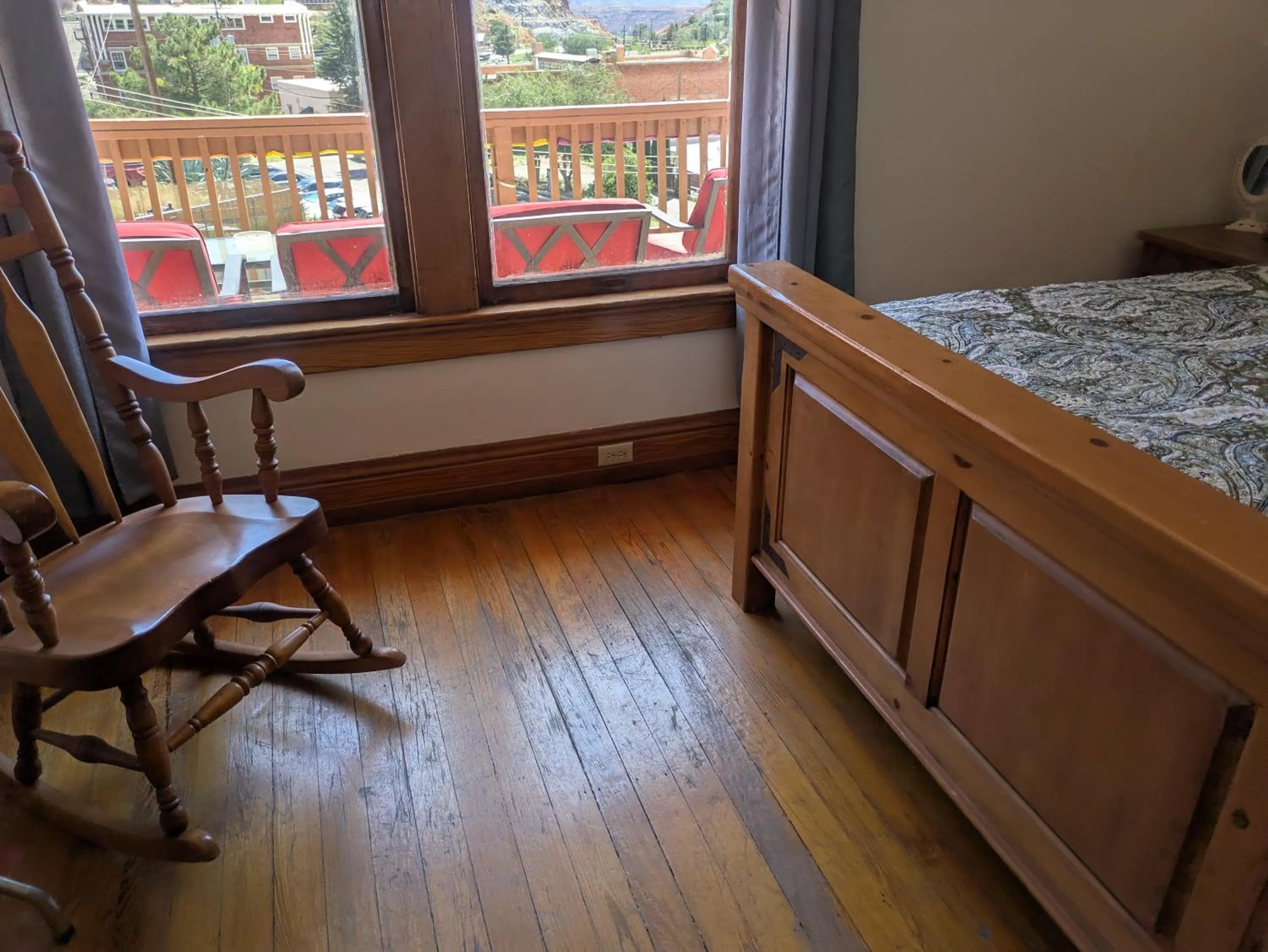 Bed in The Oliver House - Adults Only