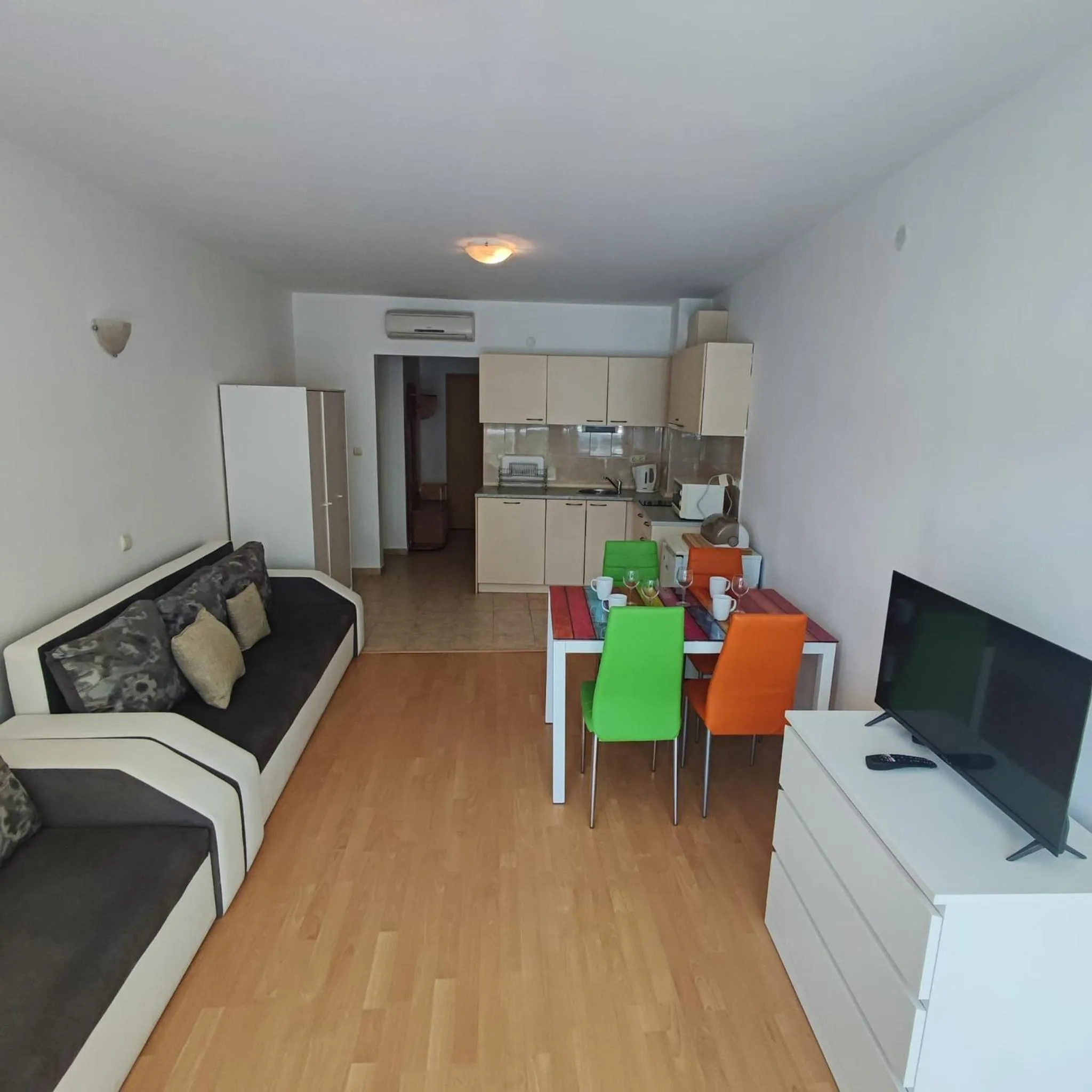 Sunny Holiday - Cacao Beach Apartments