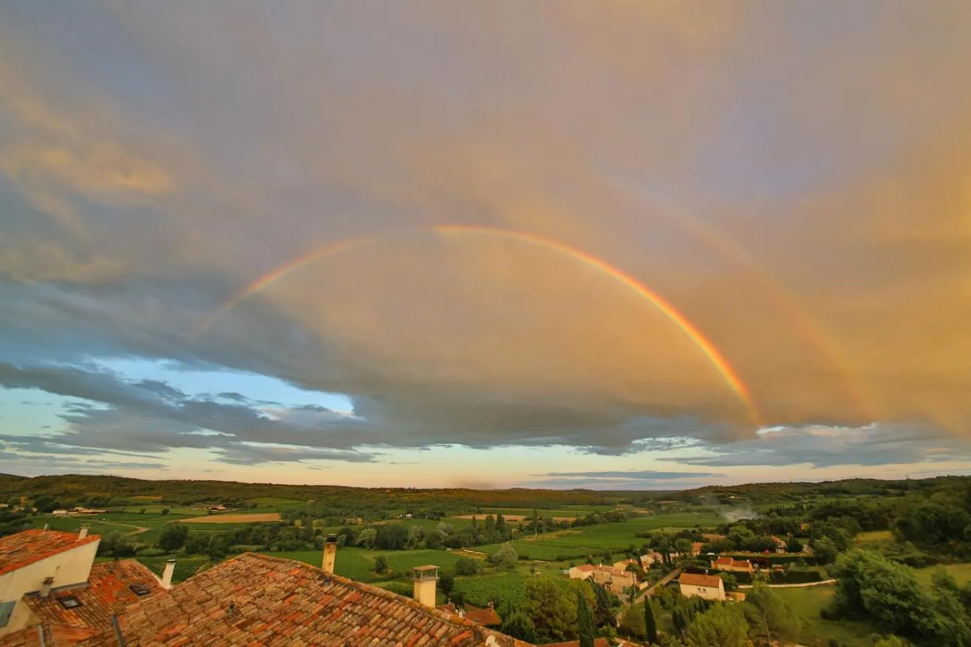 View (from property/room) in La Maison du Passage - Chambres - Suites premium, Spa, Piscine et Restaurant
