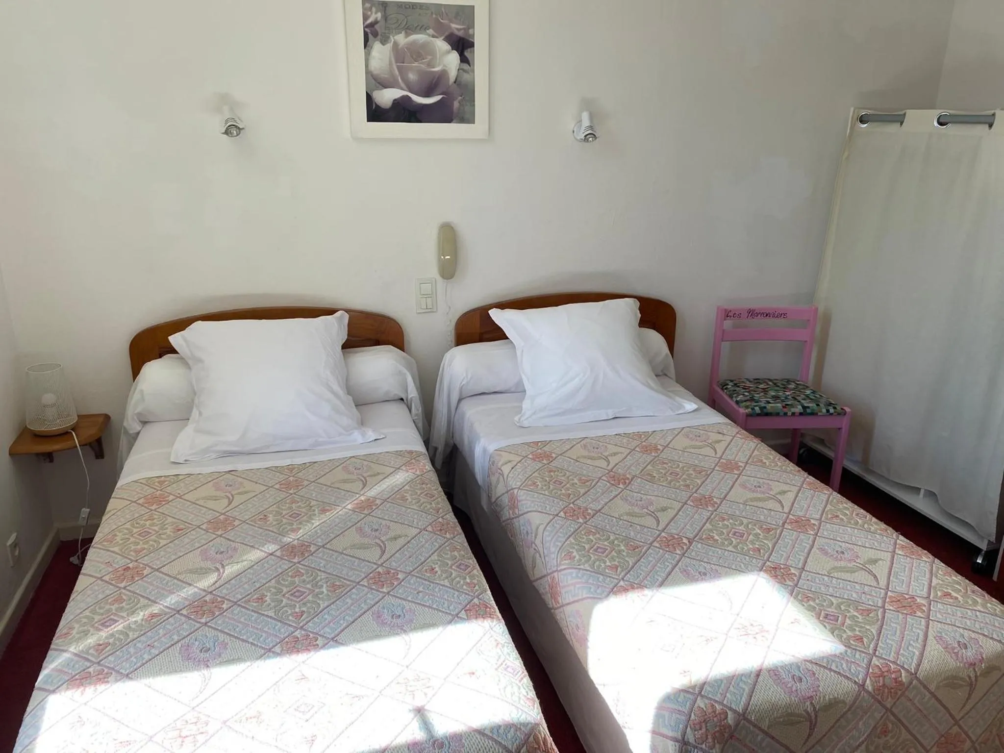 Bed in HOTEL LES MARRONNIERS