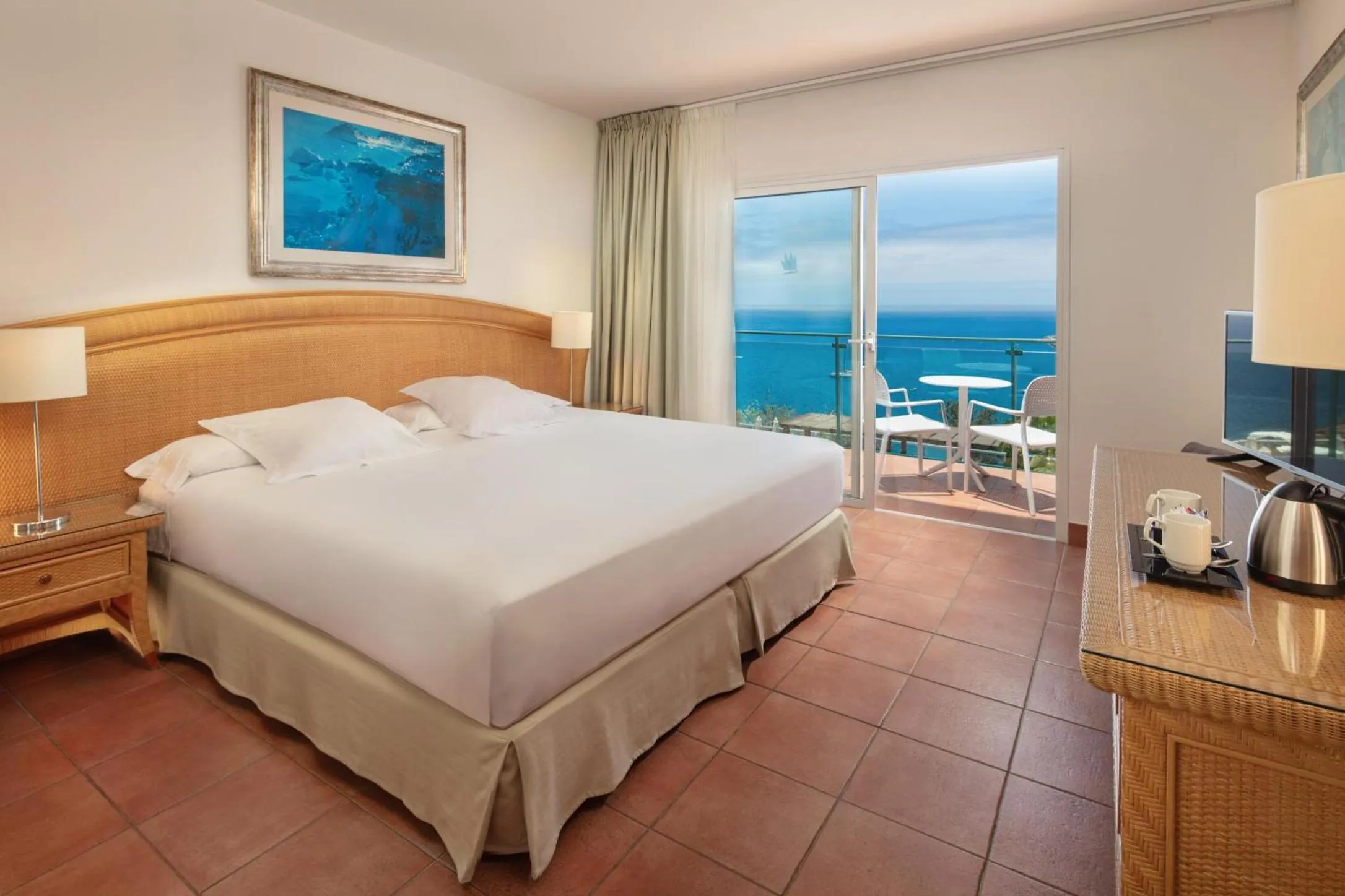 Bedroom, Bed in Mogan Princess & Beach Club