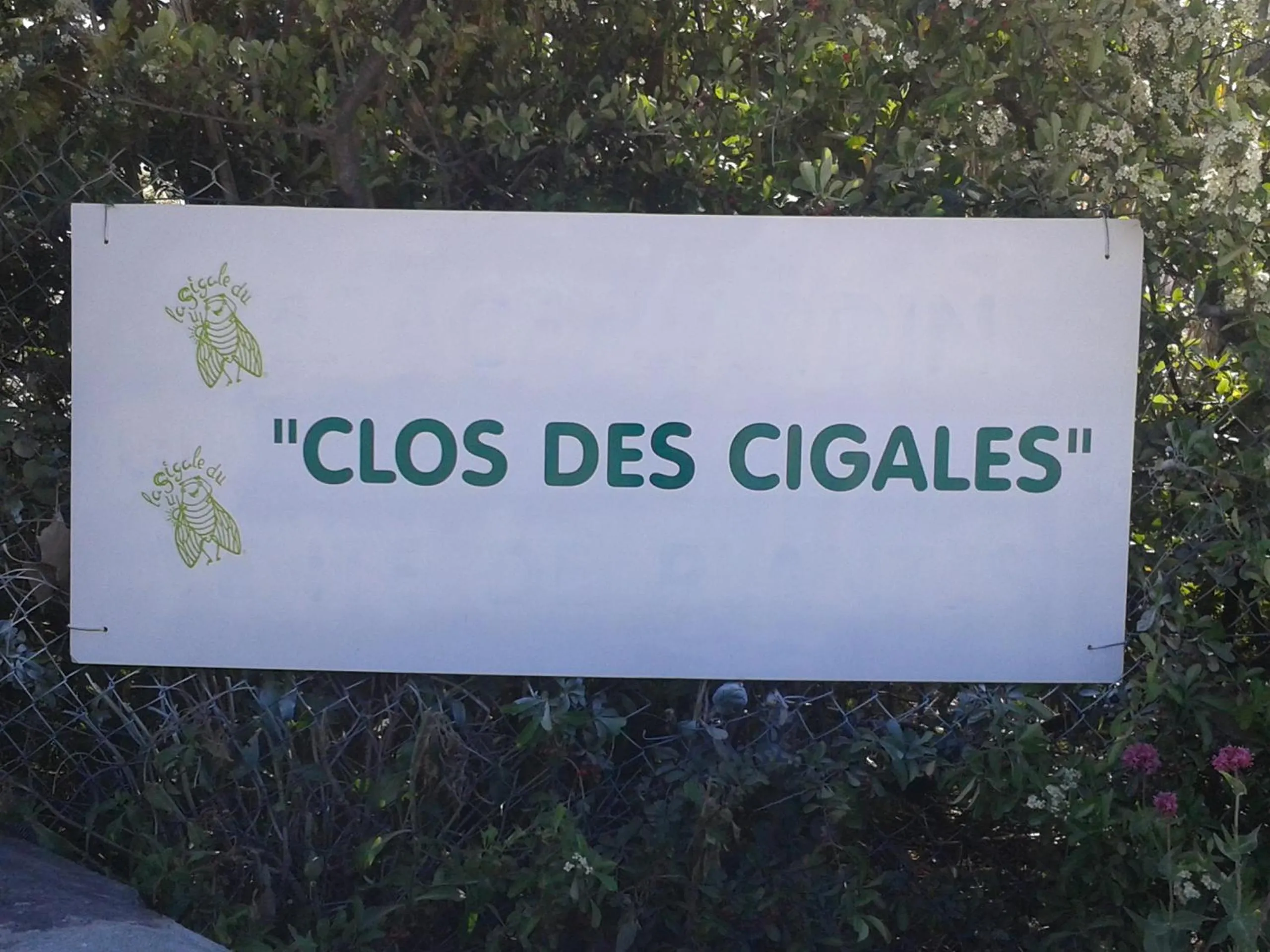 Property logo or sign in B&B Le Clos des Cigales