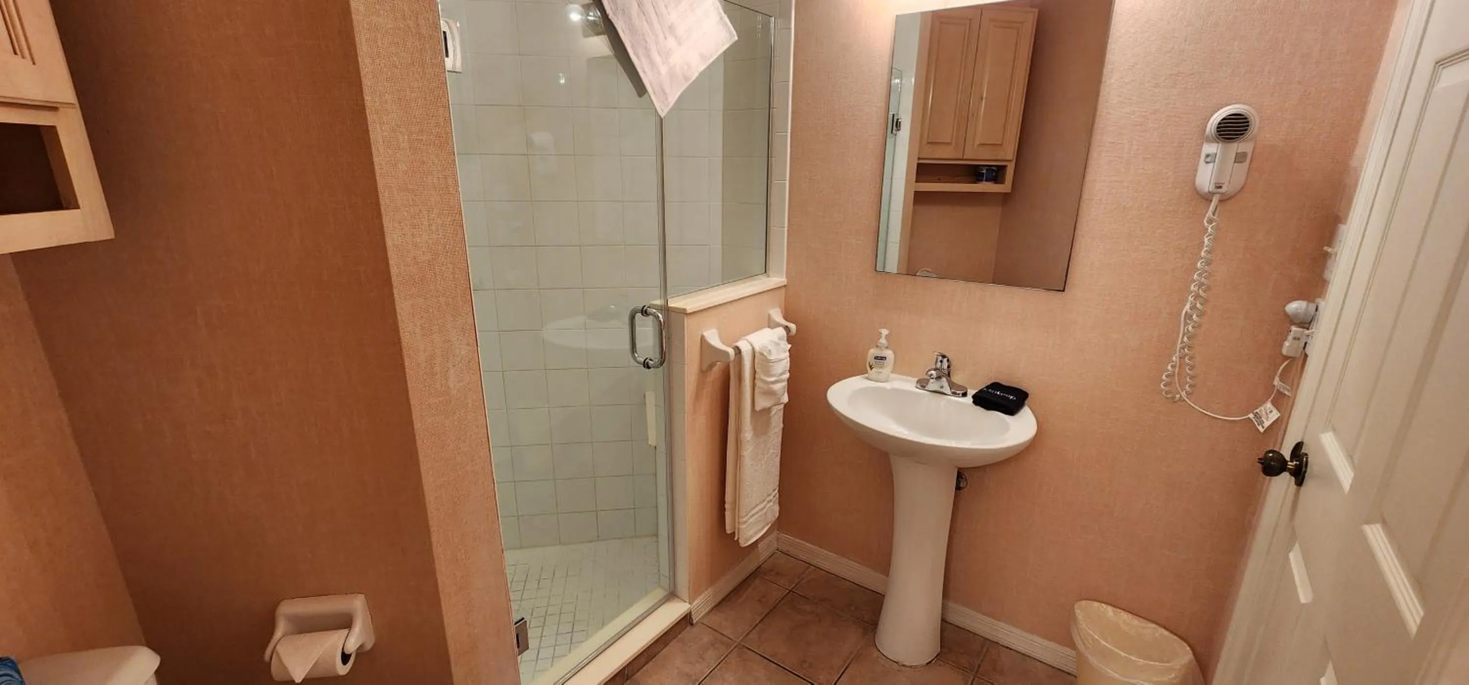 Shower in Right Direction Rentals