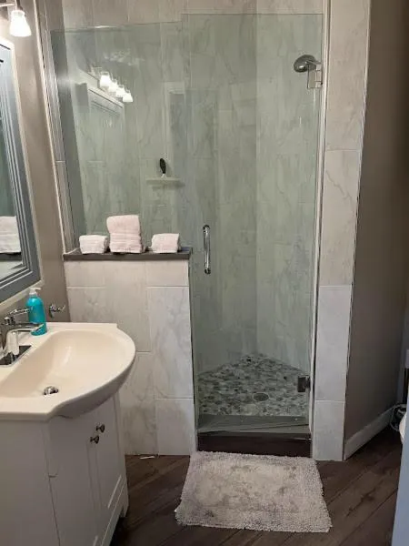Shower in Right Direction Rentals