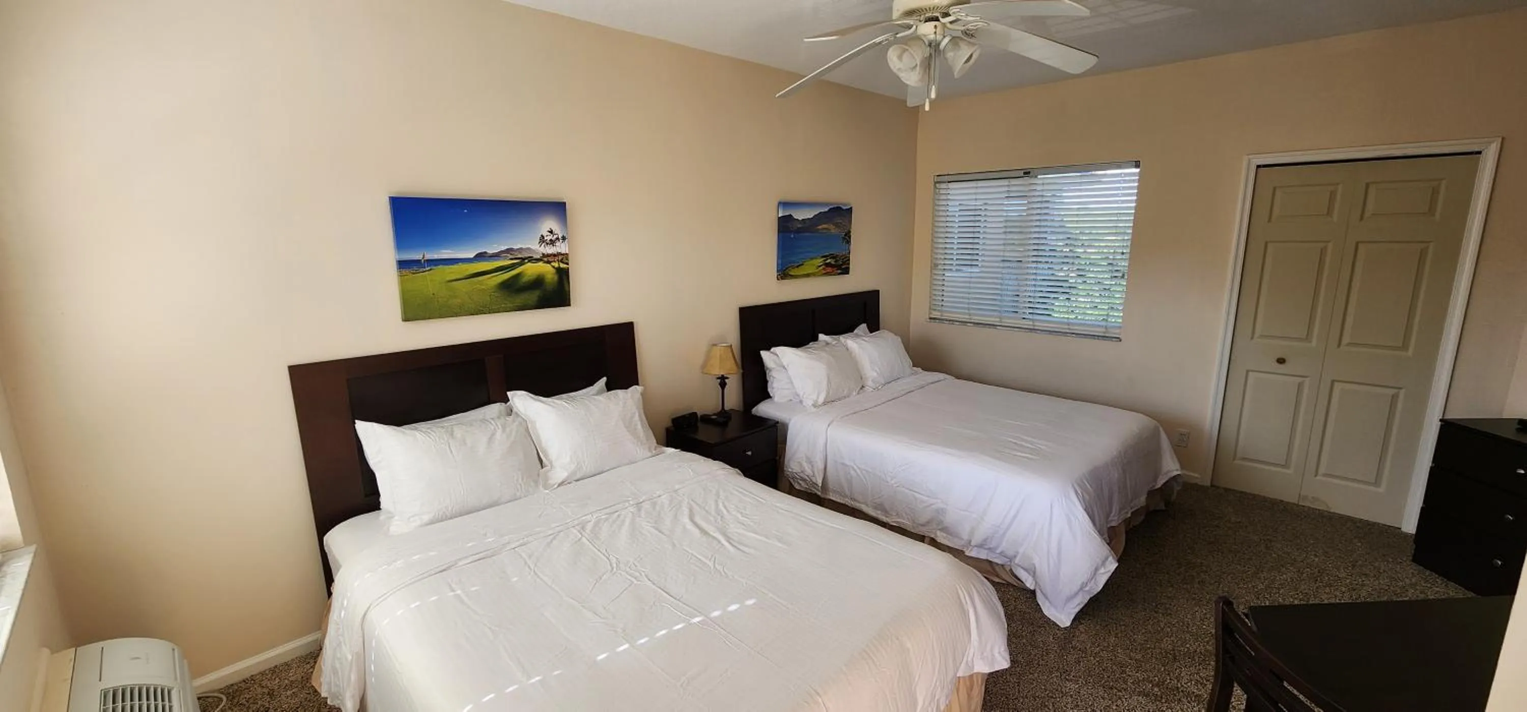 Photo of the whole room in Right Direction Rentals