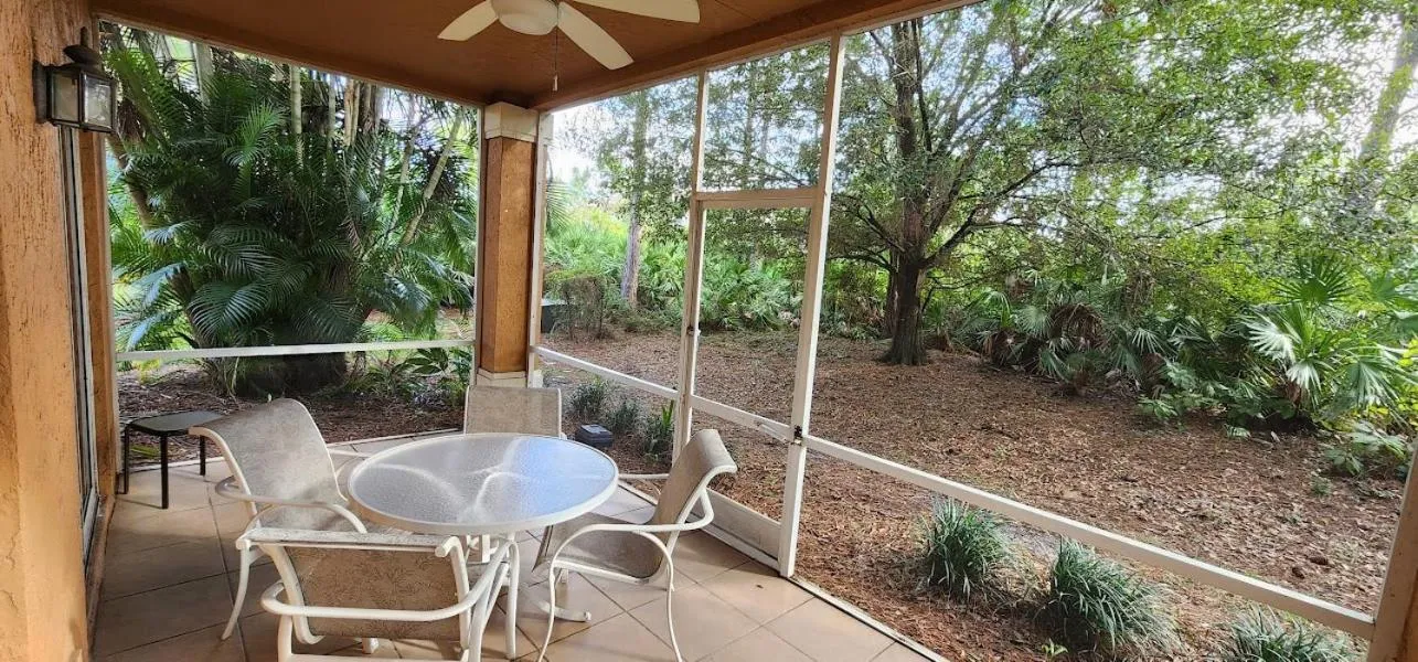 Balcony/Terrace in Right Direction Rentals