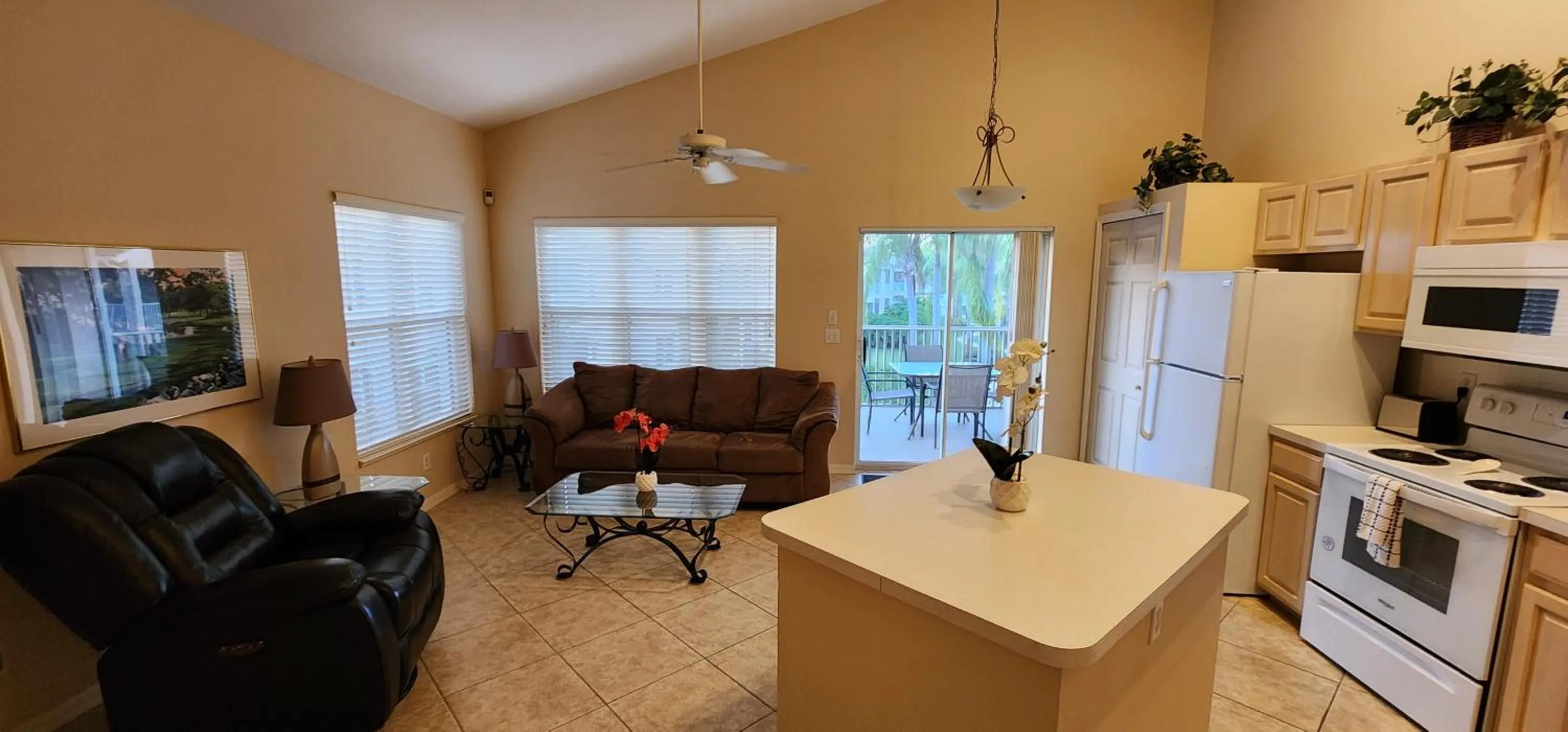 Living room in Right Direction Rentals