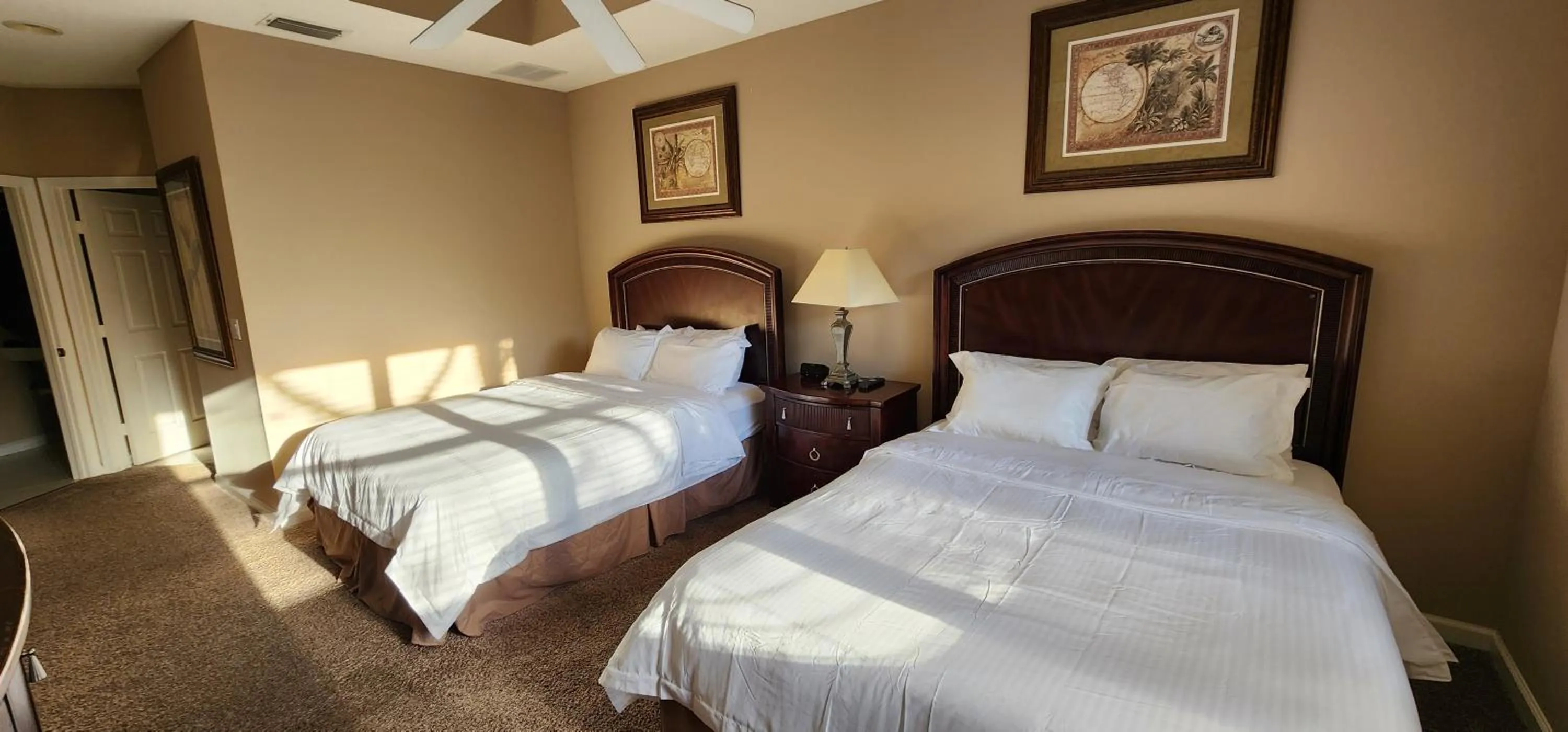 Photo of the whole room in Right Direction Rentals