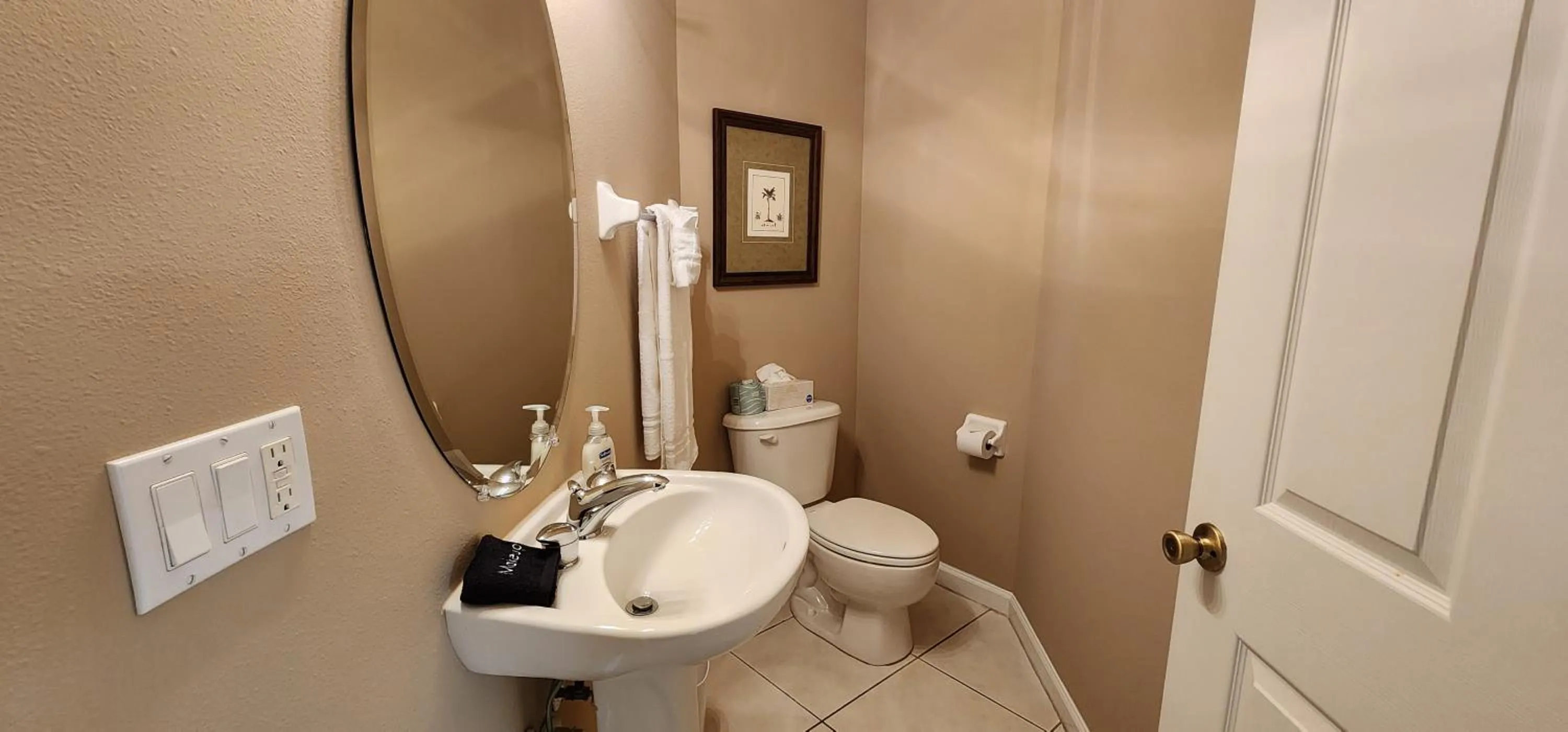 Bathroom in Right Direction Rentals