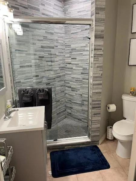 Bathroom in Right Direction Rentals