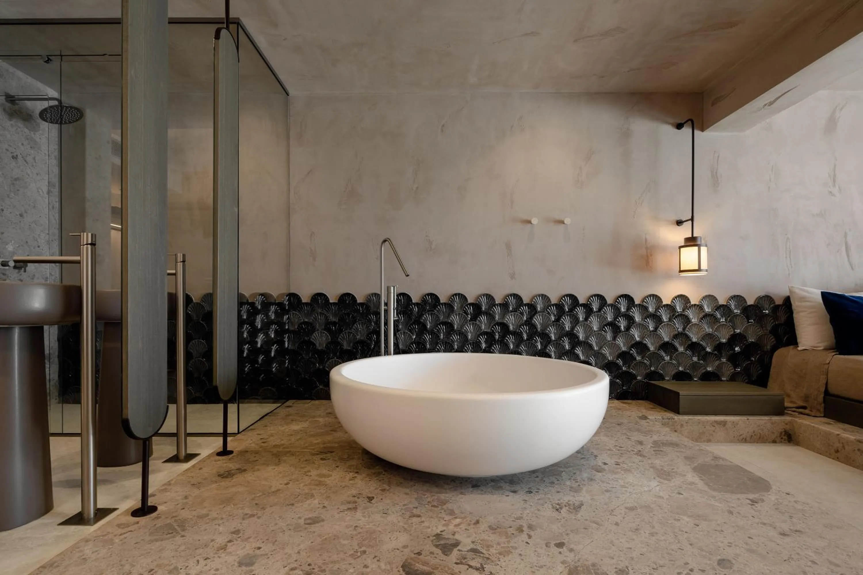 Bath in Naxos Rhyton