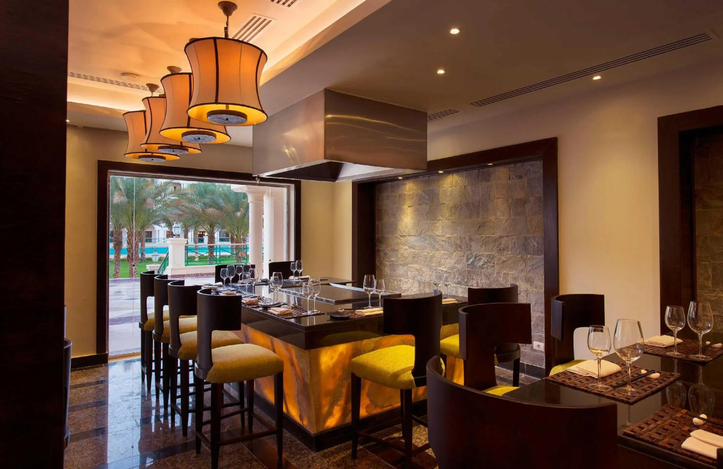 Restaurant/places to eat in Baron Palace Sahl Hasheesh