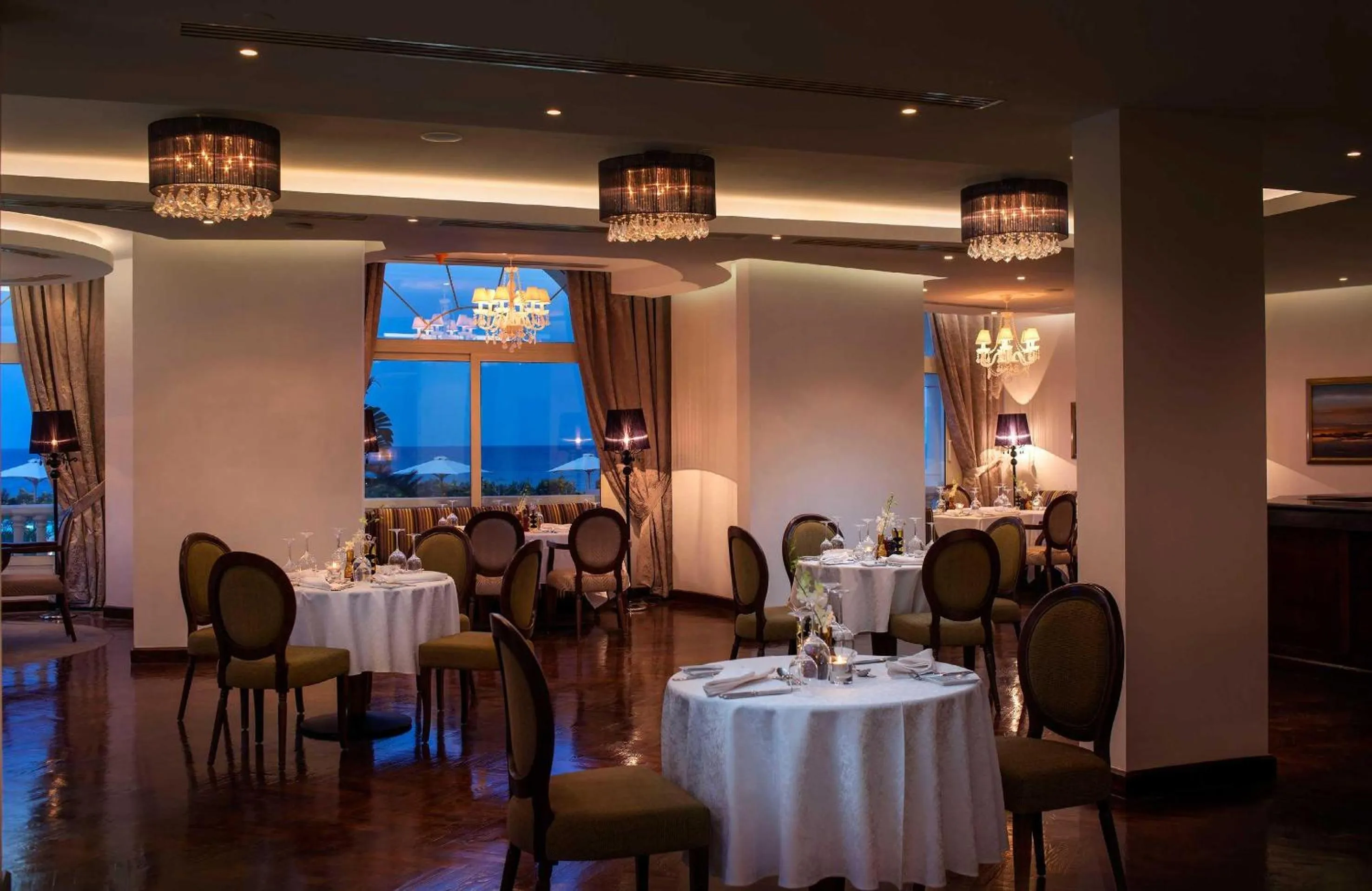 Restaurant/places to eat in Baron Palace Sahl Hasheesh