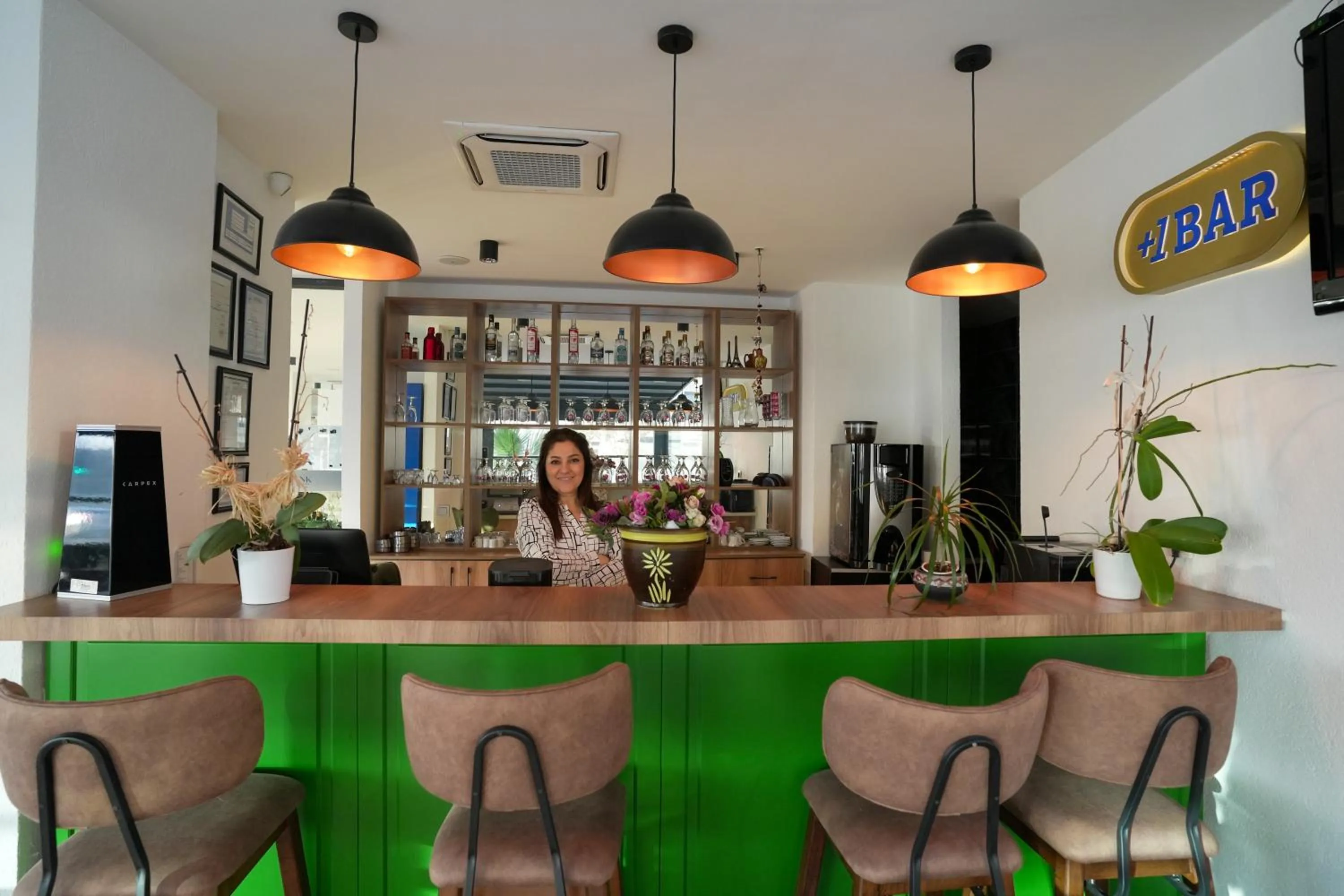 Restaurant/places to eat in NK Hotel