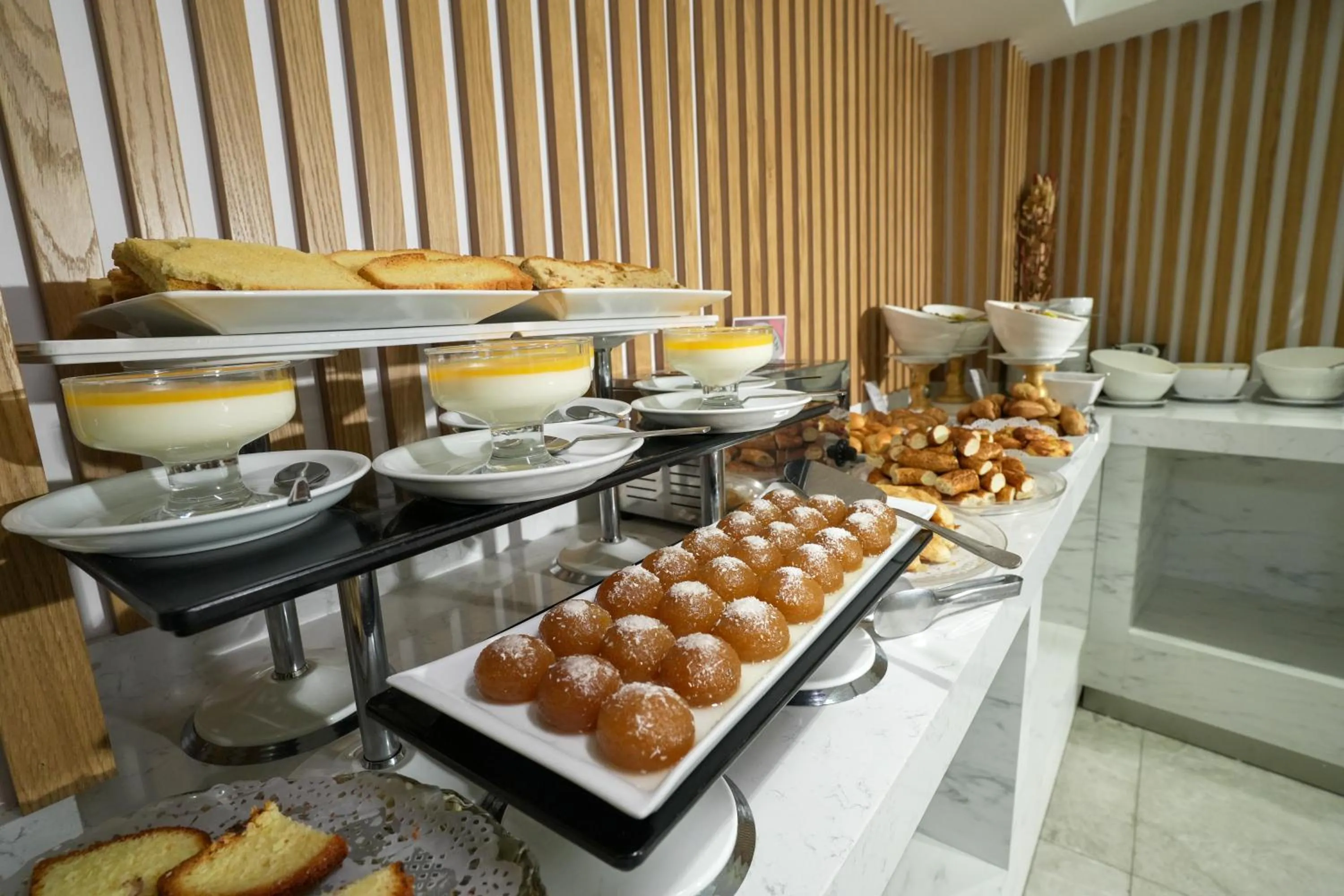 Restaurant/places to eat in NK Hotel