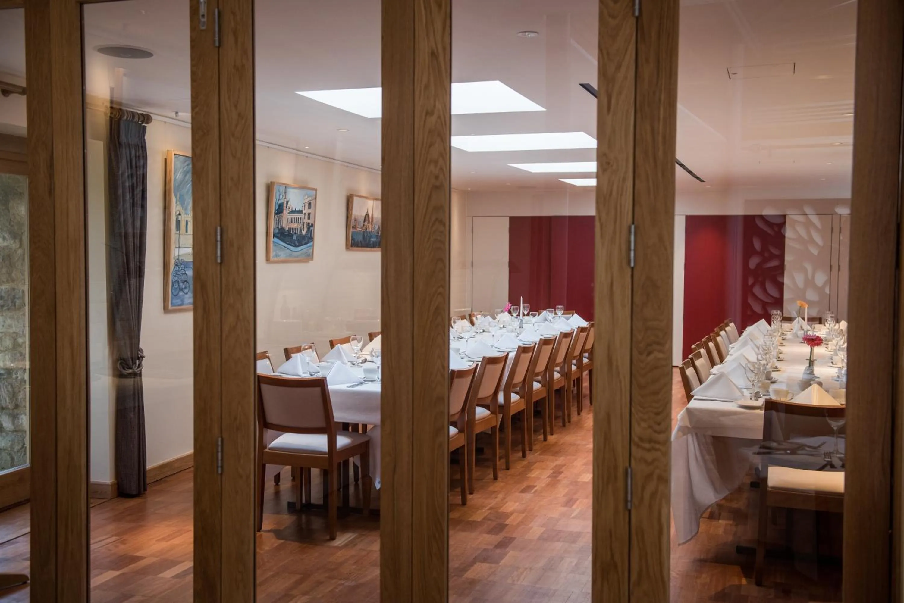 Restaurant/places to eat in Rewley House University of Oxford