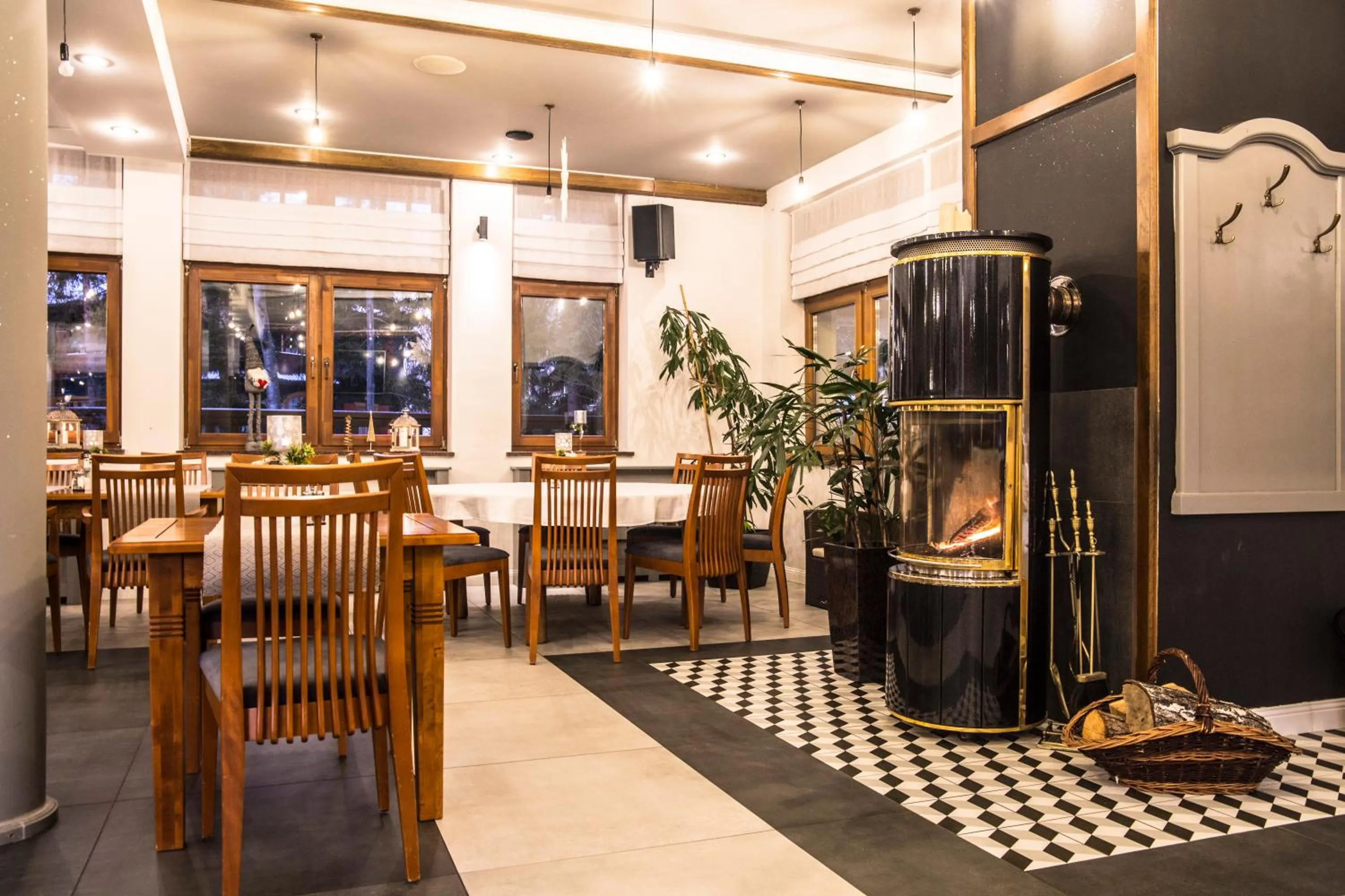 Restaurant/places to eat in Hotel Promyk Wellness & Spa