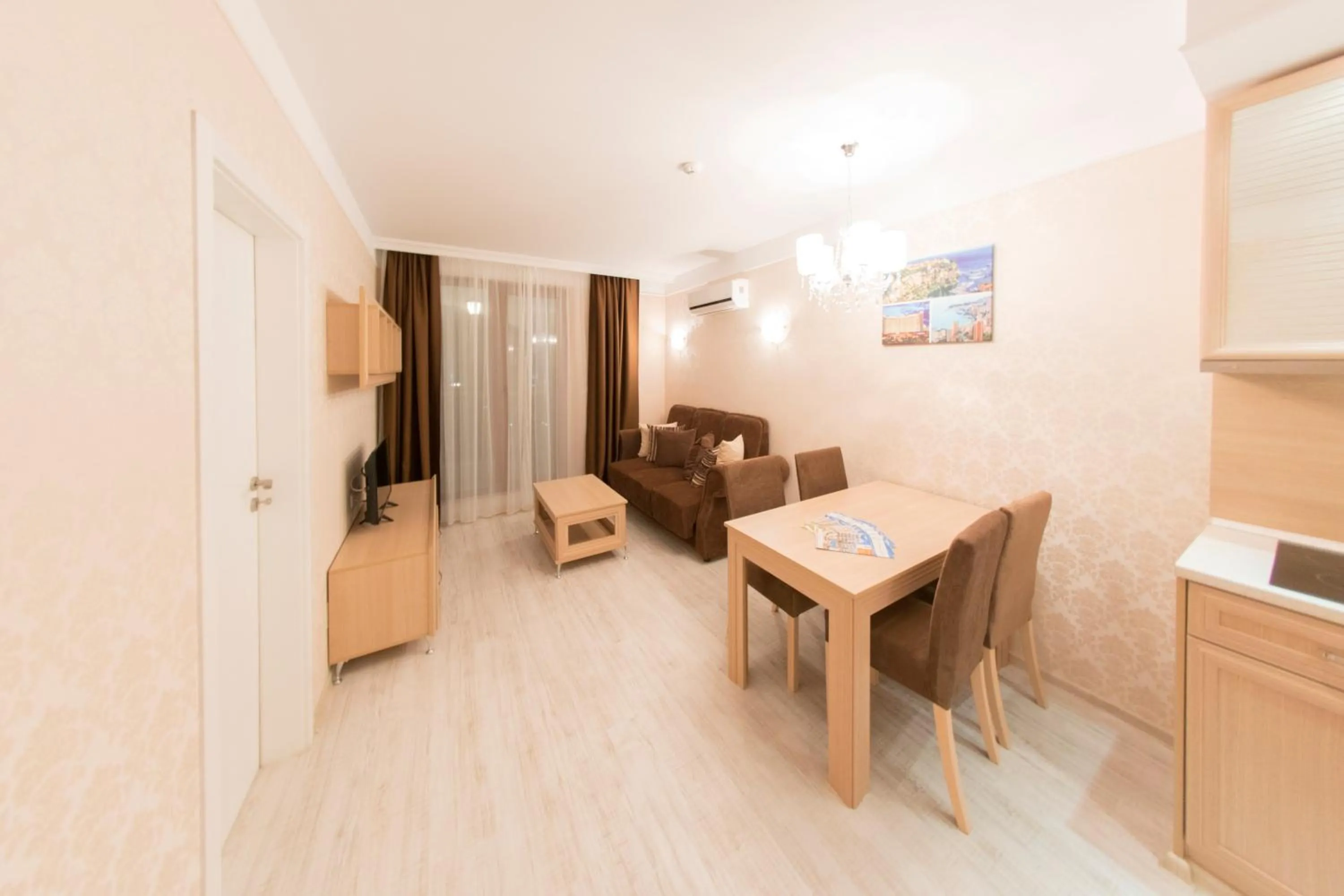 Kitchen or kitchenette in Harmony Suites Jungle - Family Friendly Complex