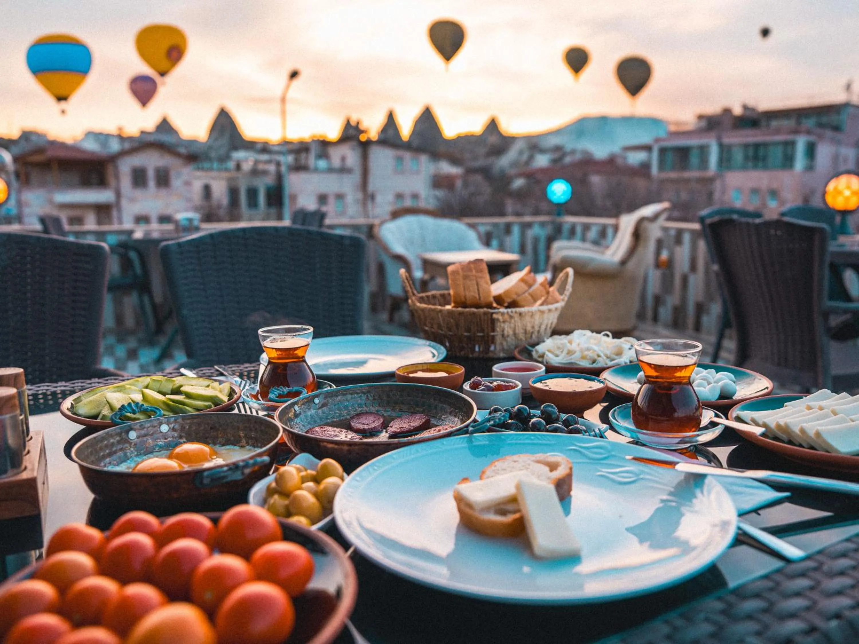 Food and drinks in Alpha Stone House