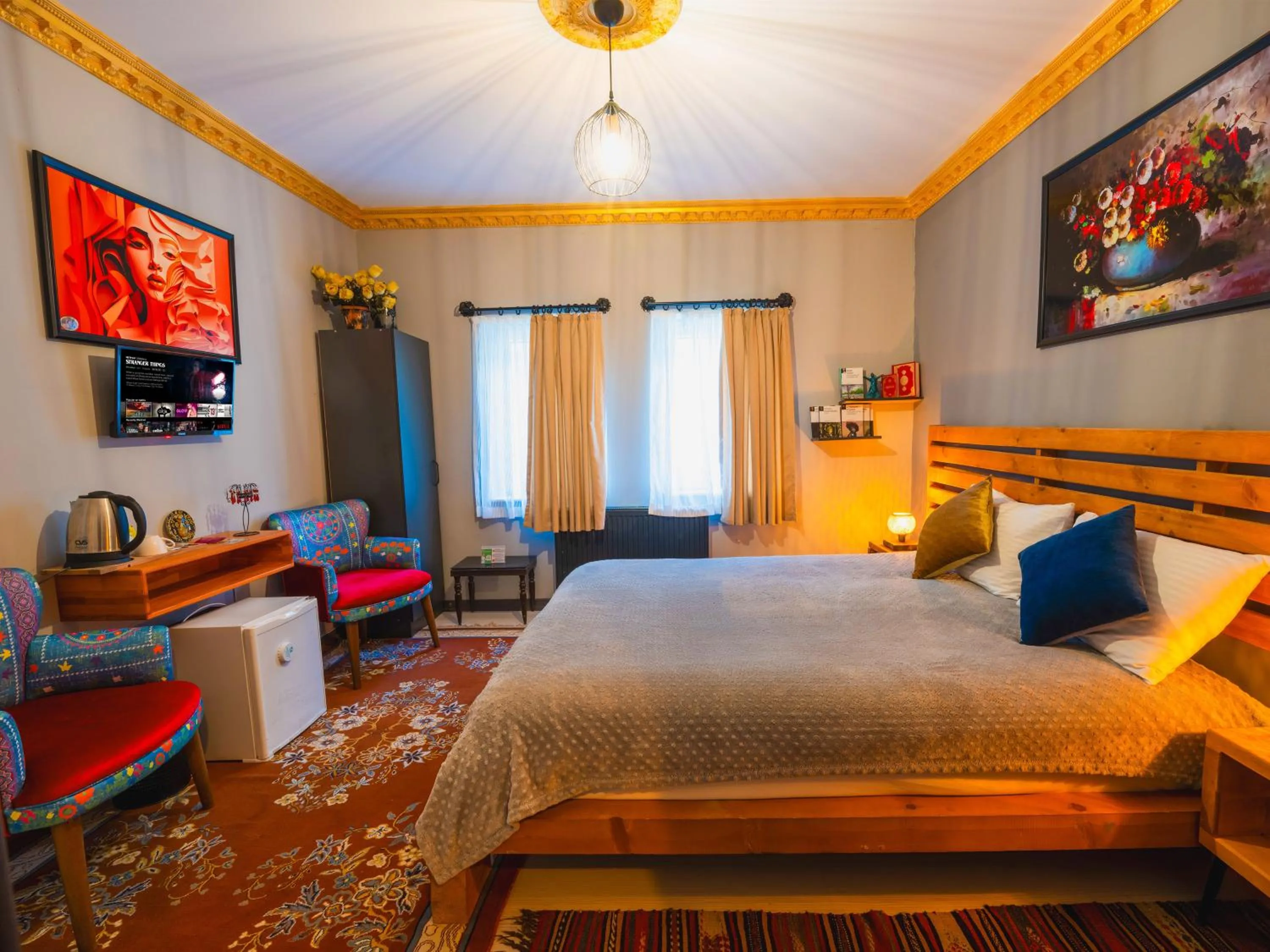 Photo of the whole room, Bed in Alpha Stone House