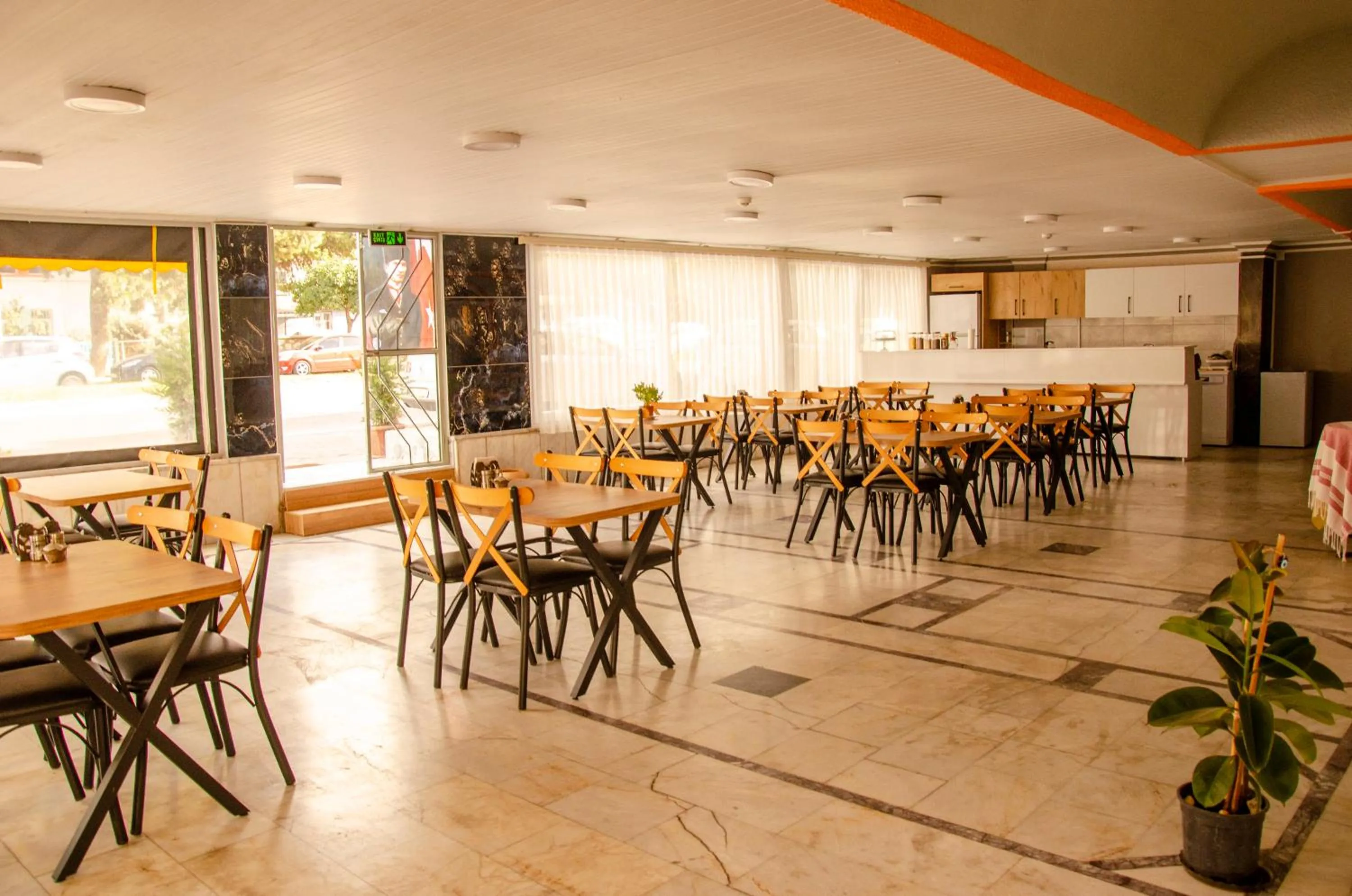 Restaurant/places to eat in Ephesus Hera