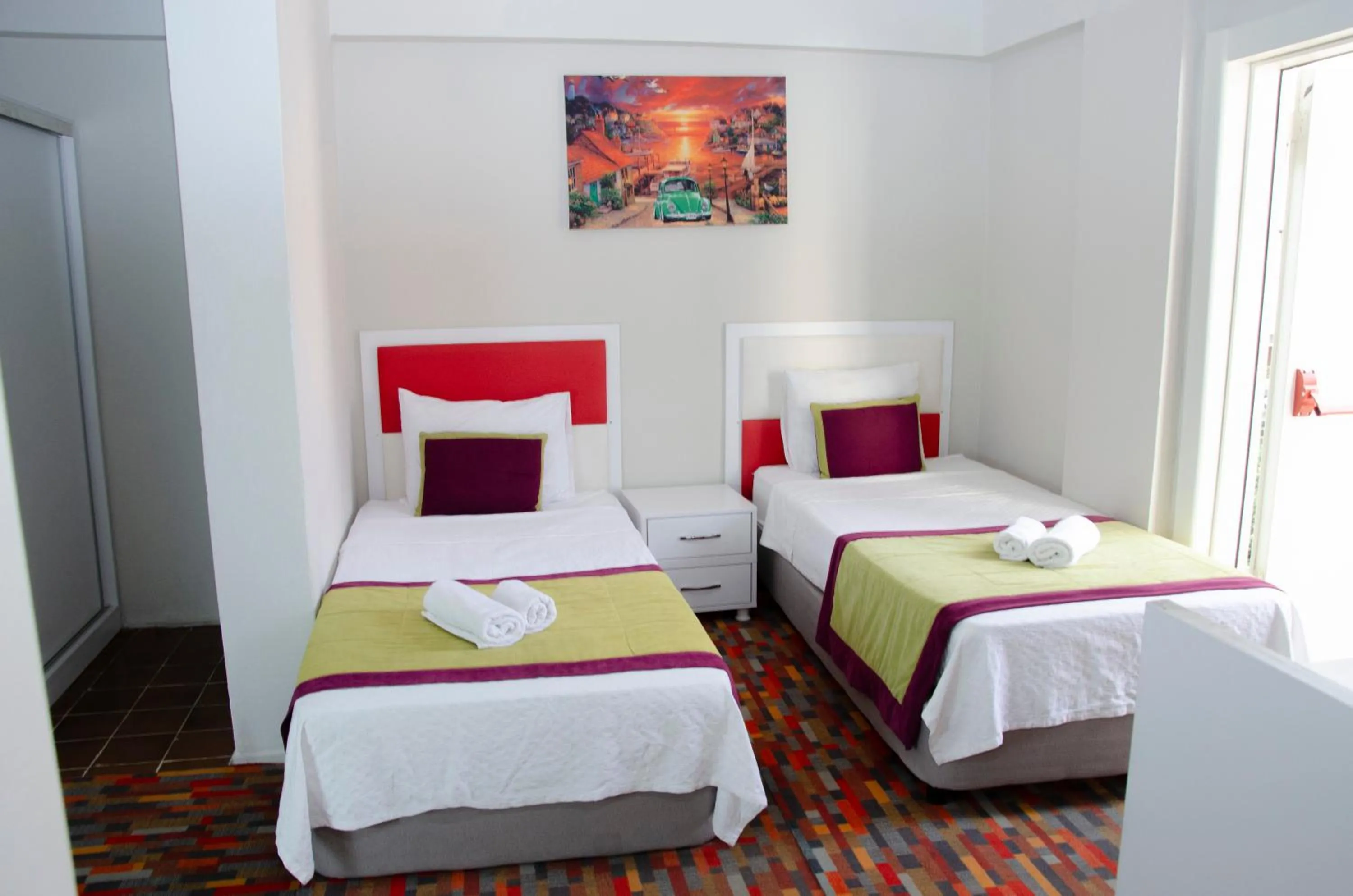 Photo of the whole room, Bed in Ephesus Hera