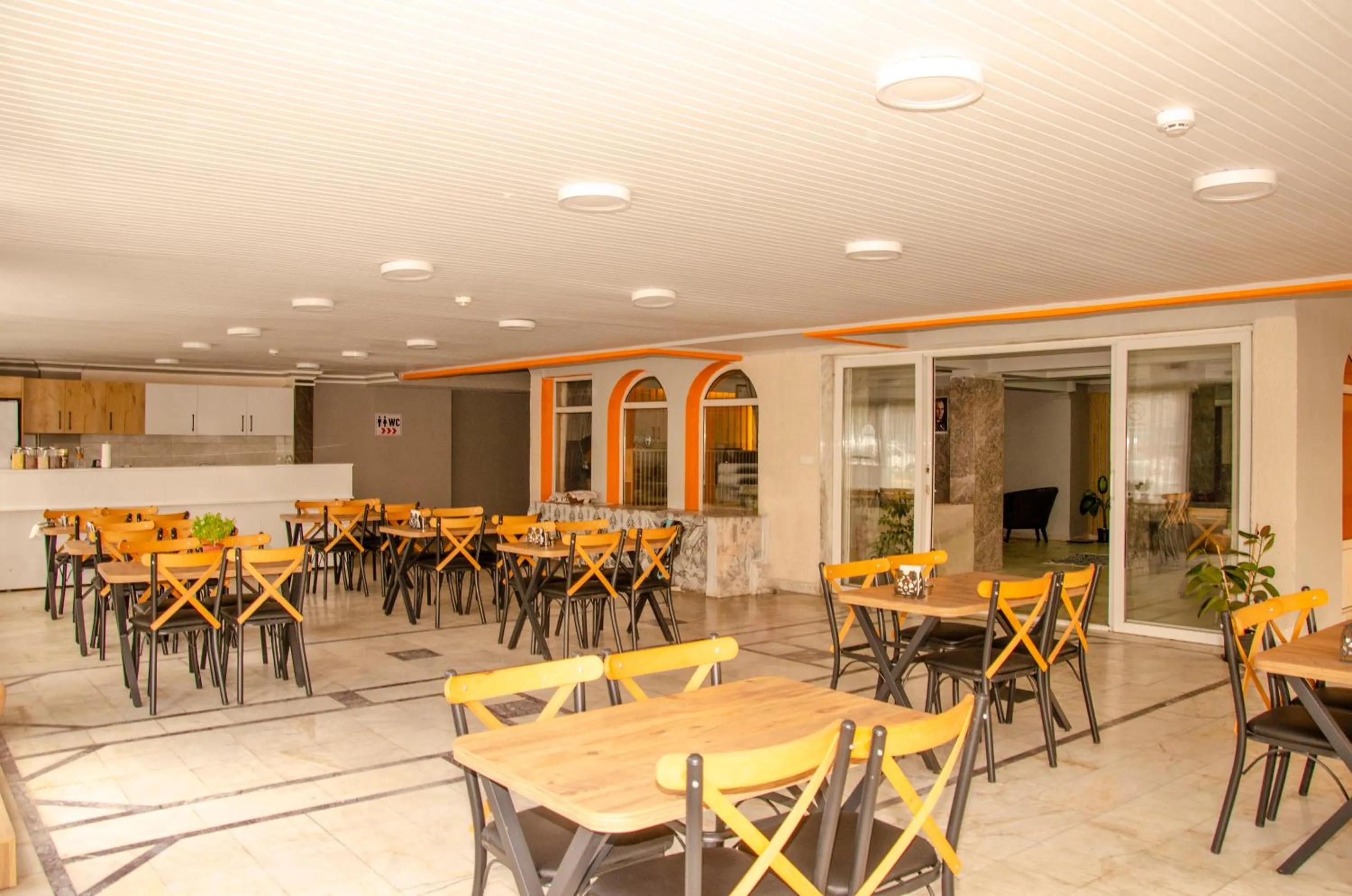 Restaurant/places to eat in Ephesus Hera