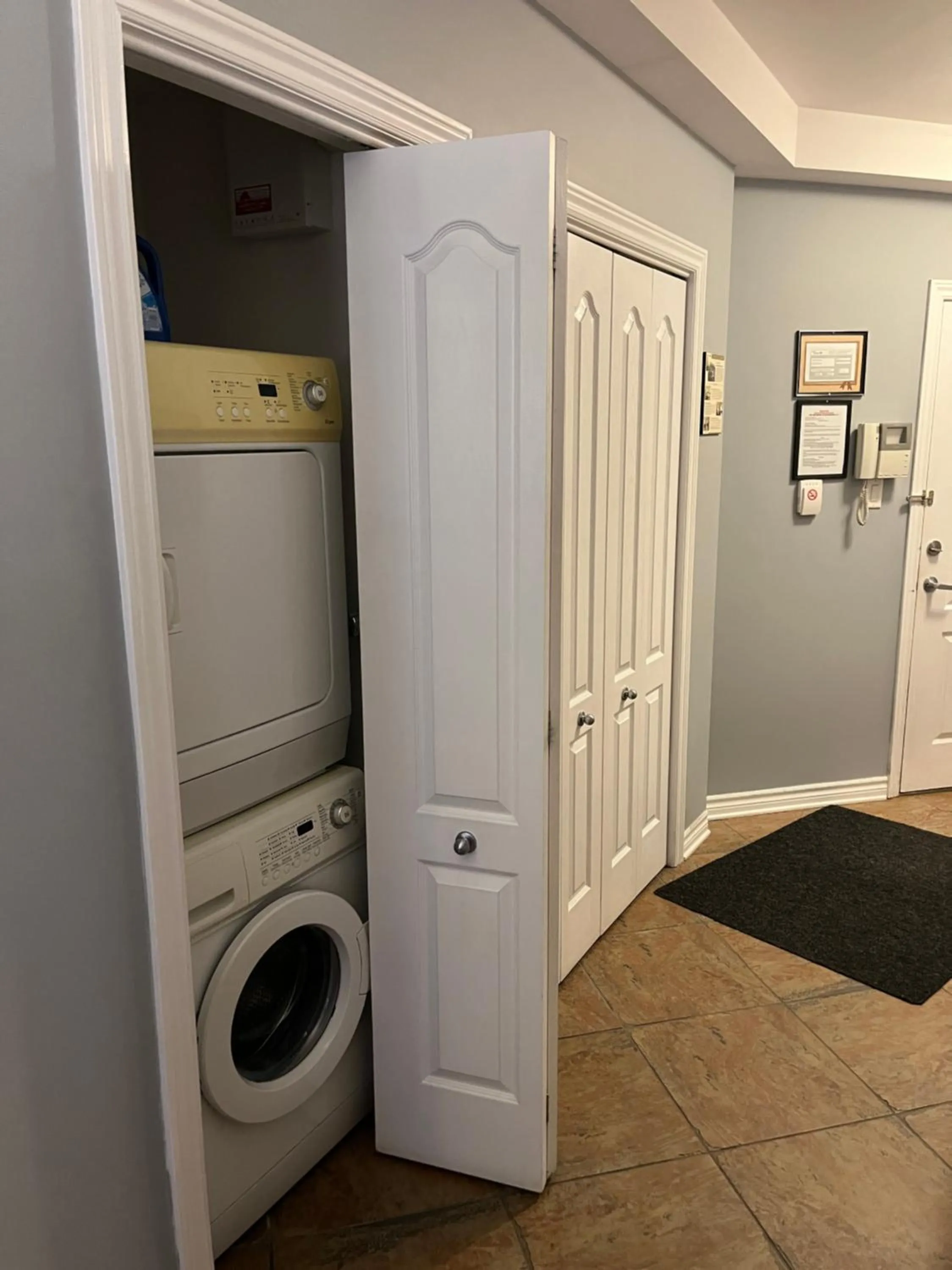 laundry in ApartHotelMontreal by Les Terrasses Saint Urbain 2225I2