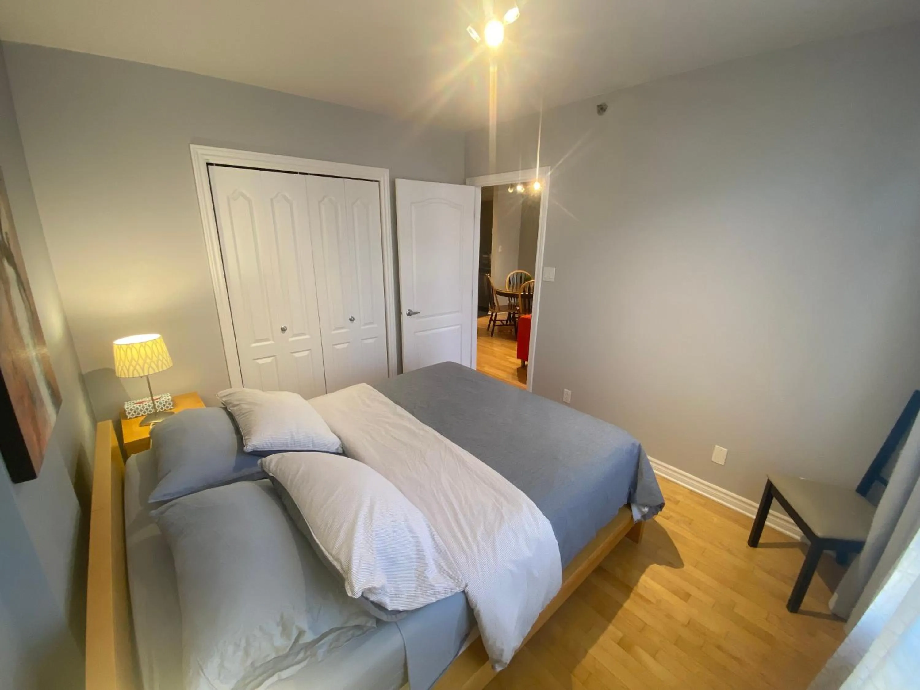Bedroom, Bed in ApartHotelMontreal by Les Terrasses Saint Urbain 2225I2