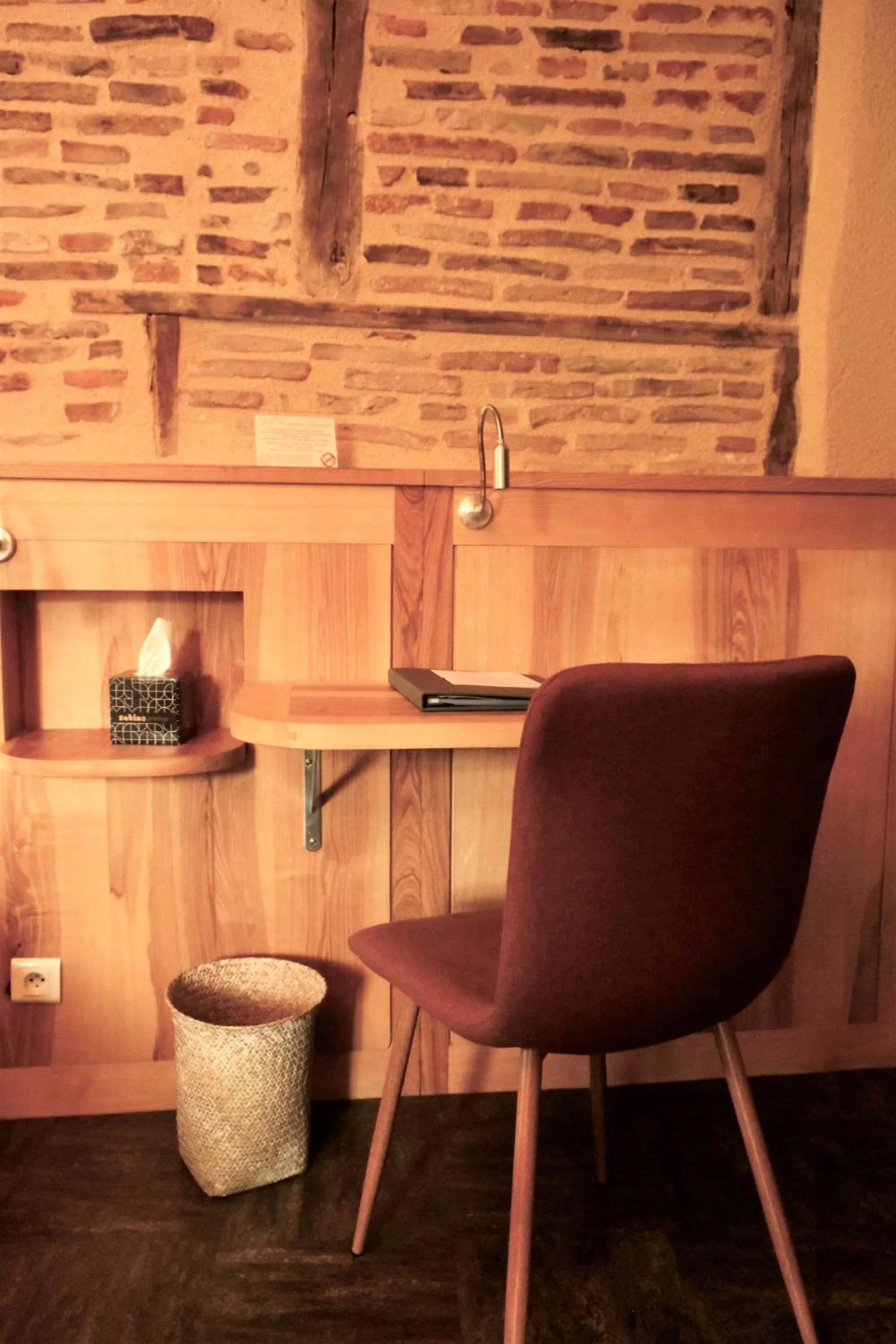 Bedroom in Hôtel Le Quatorze