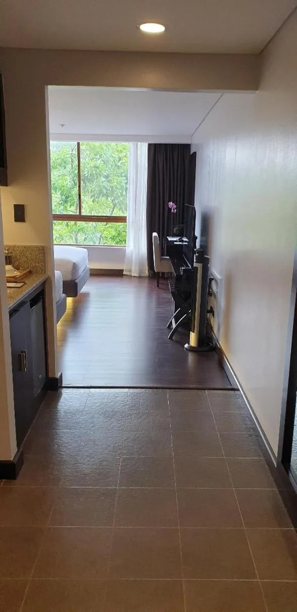 Baguio Forest Lodge at Camp John Hay 002