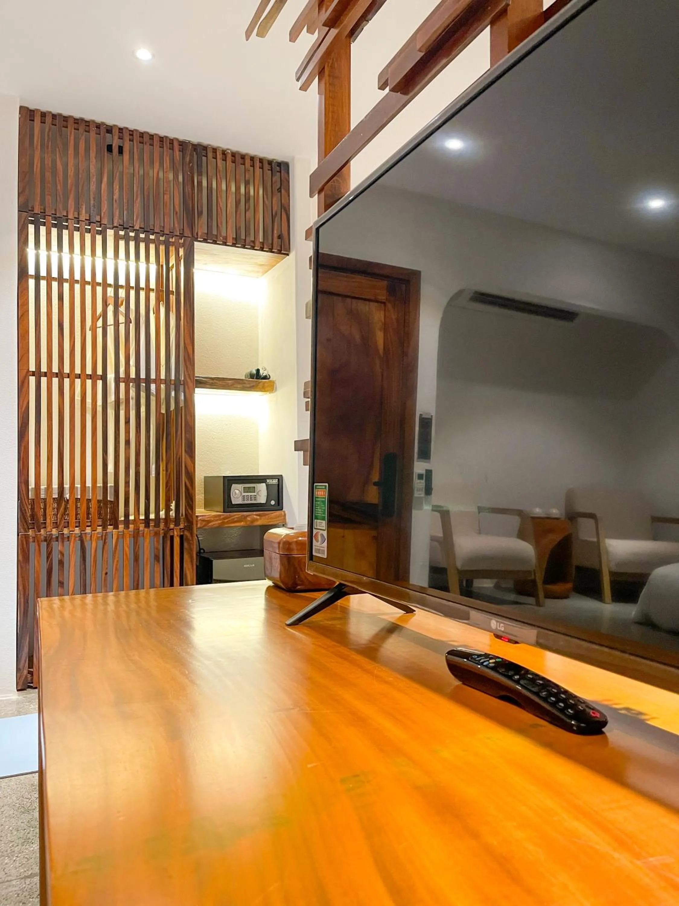 wardrobe in La Grotta Hotel - Phu Quoc Emerald Bay