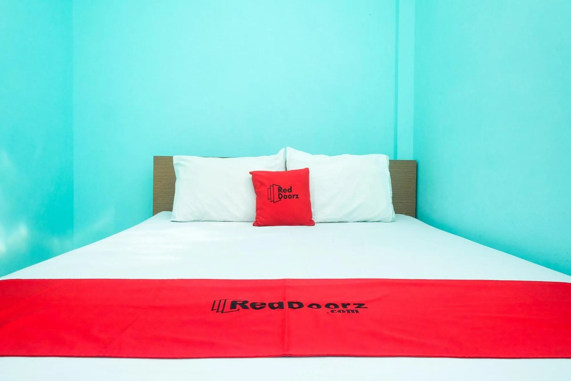 Bed in RedDoorz @ Jakal Atas KM 7