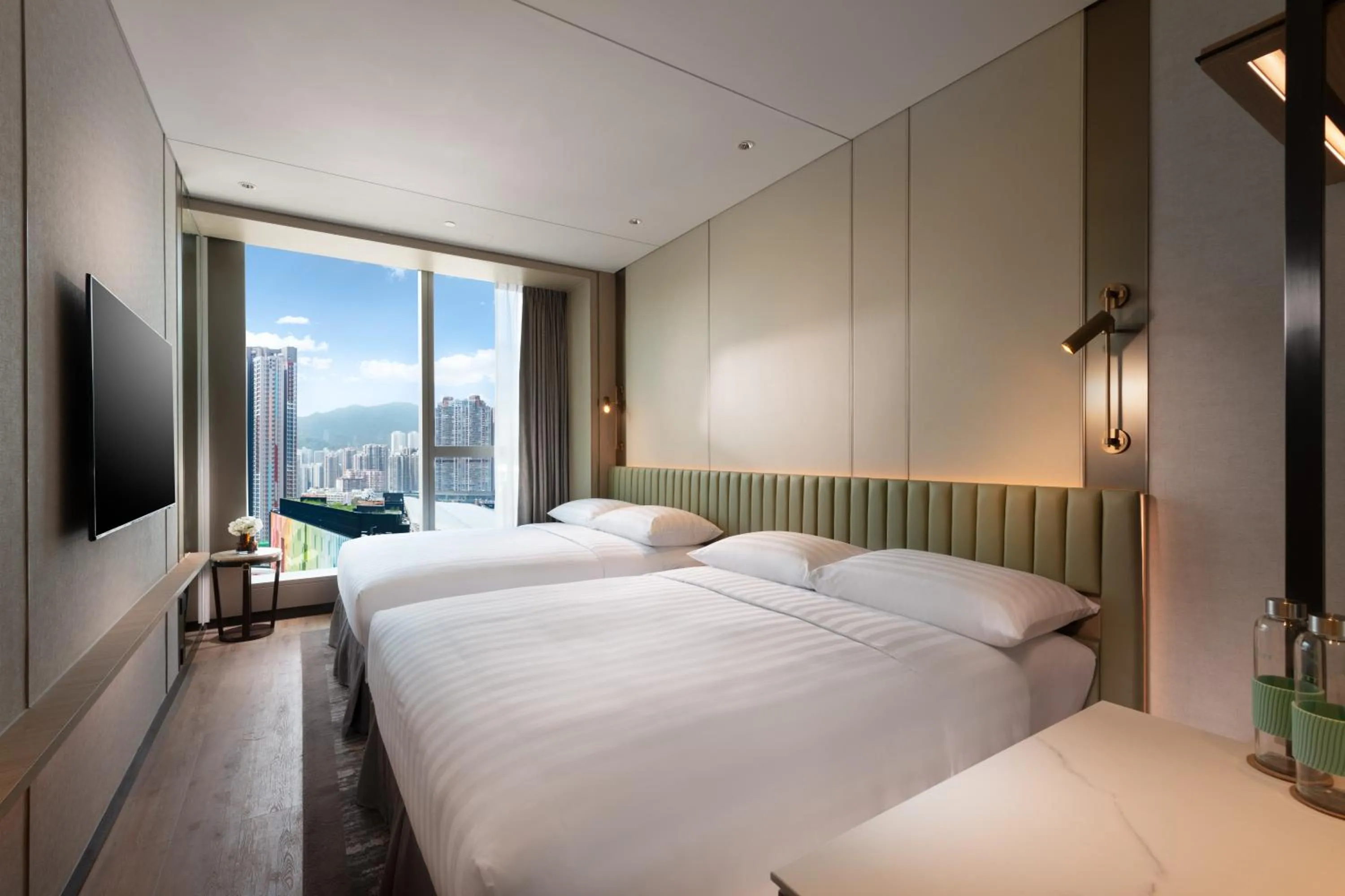 Bed in Dorsett Kai Tak