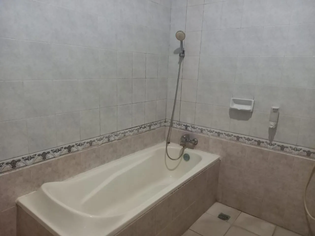 Bathroom in Urbanview Hotel Dedy Jaya Brebes