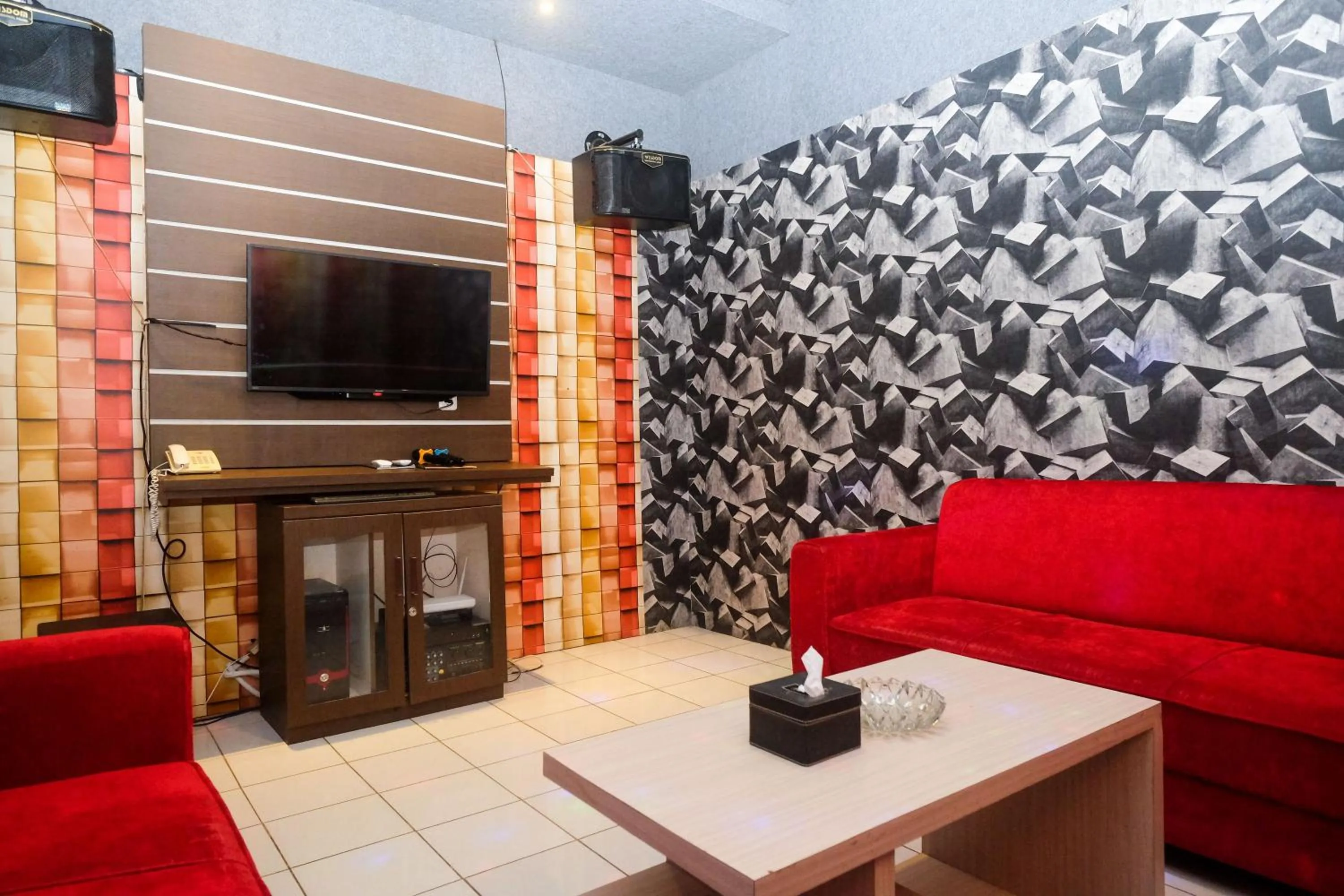 Karaoke in Urbanview Hotel Dedy Jaya Brebes