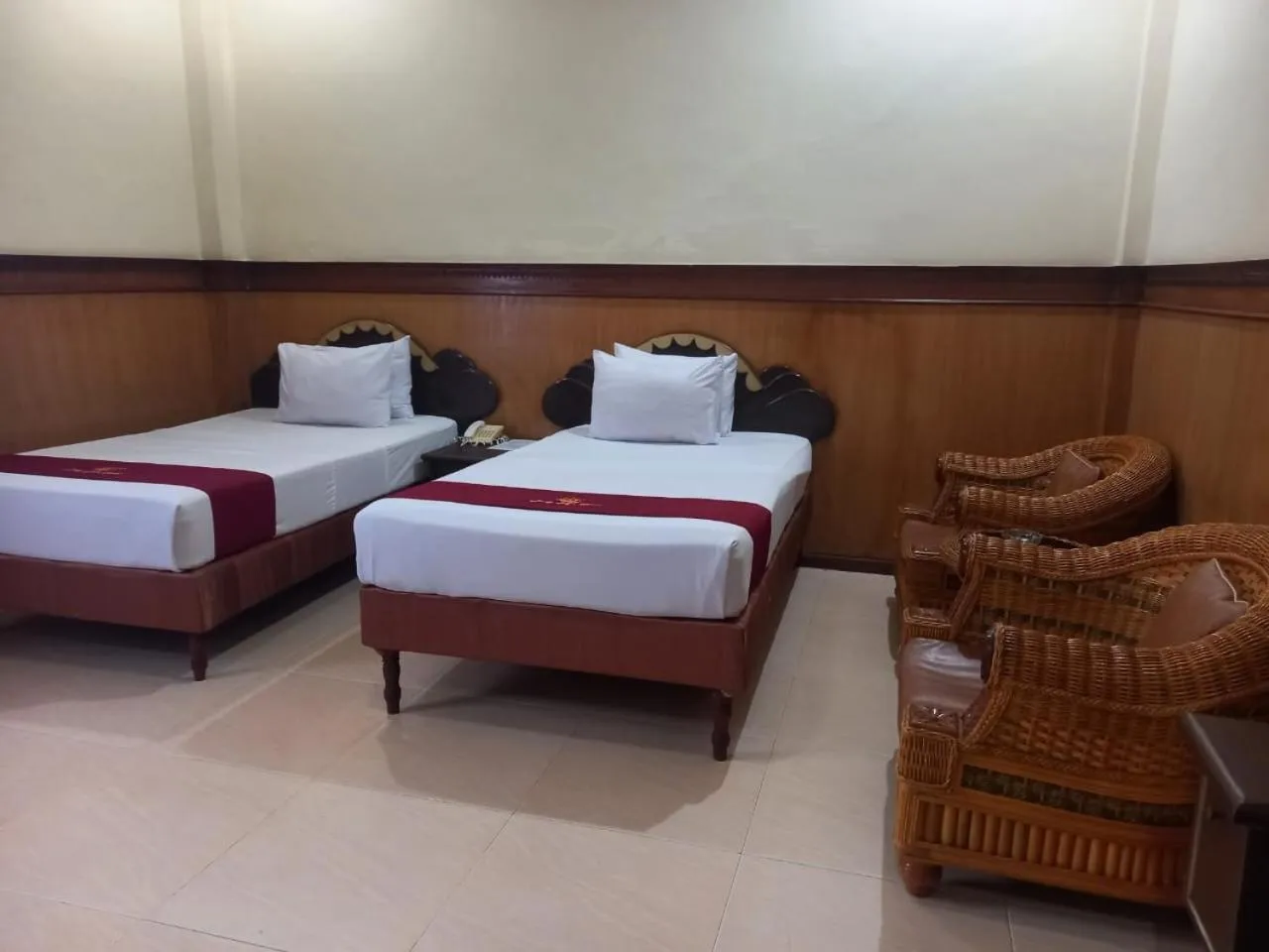 Bedroom, Bed in Urbanview Hotel Dedy Jaya Brebes