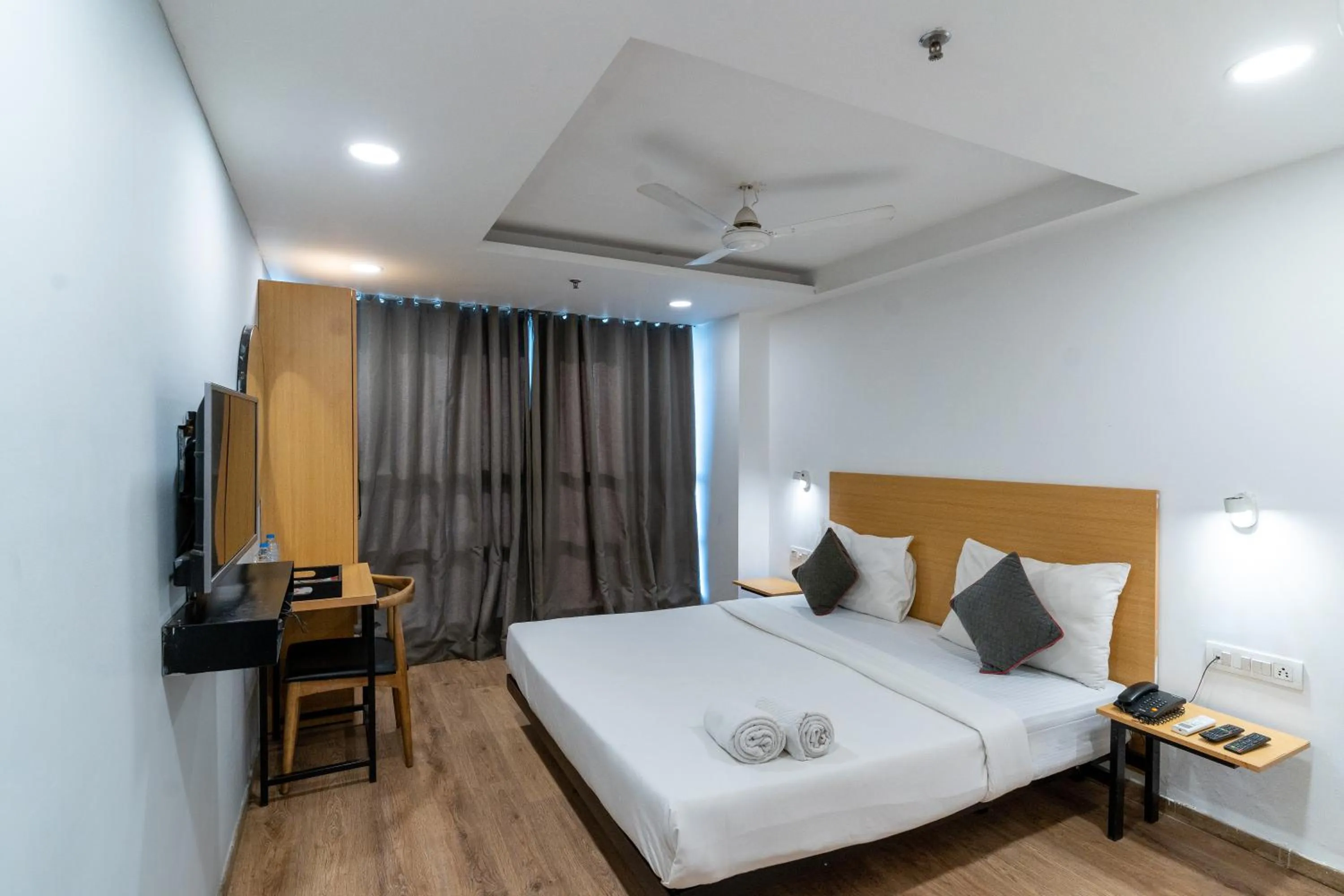 Bed in Hotel Sunflare