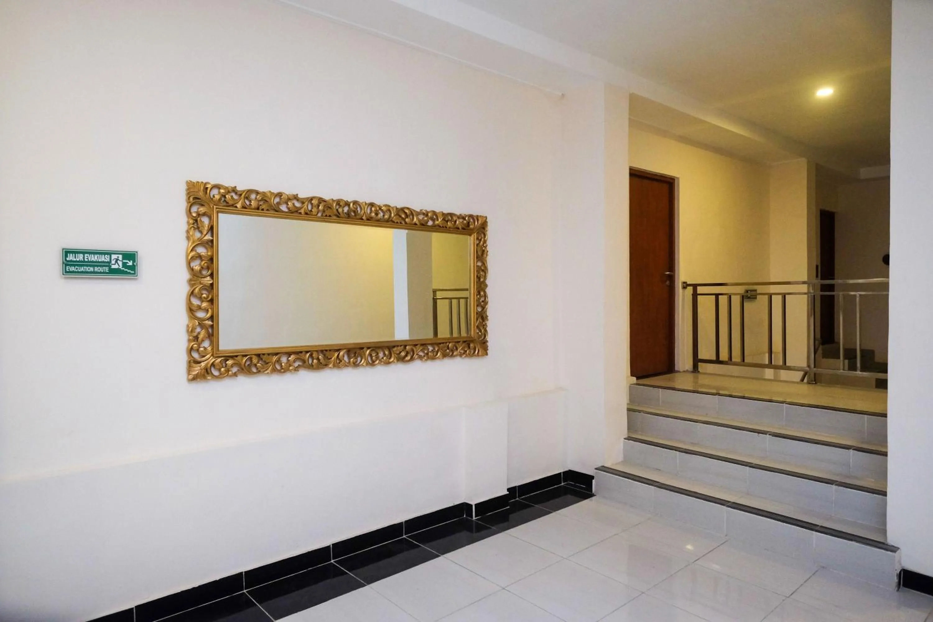 Property building in Urbanview Hotel DJ Inn Tegal