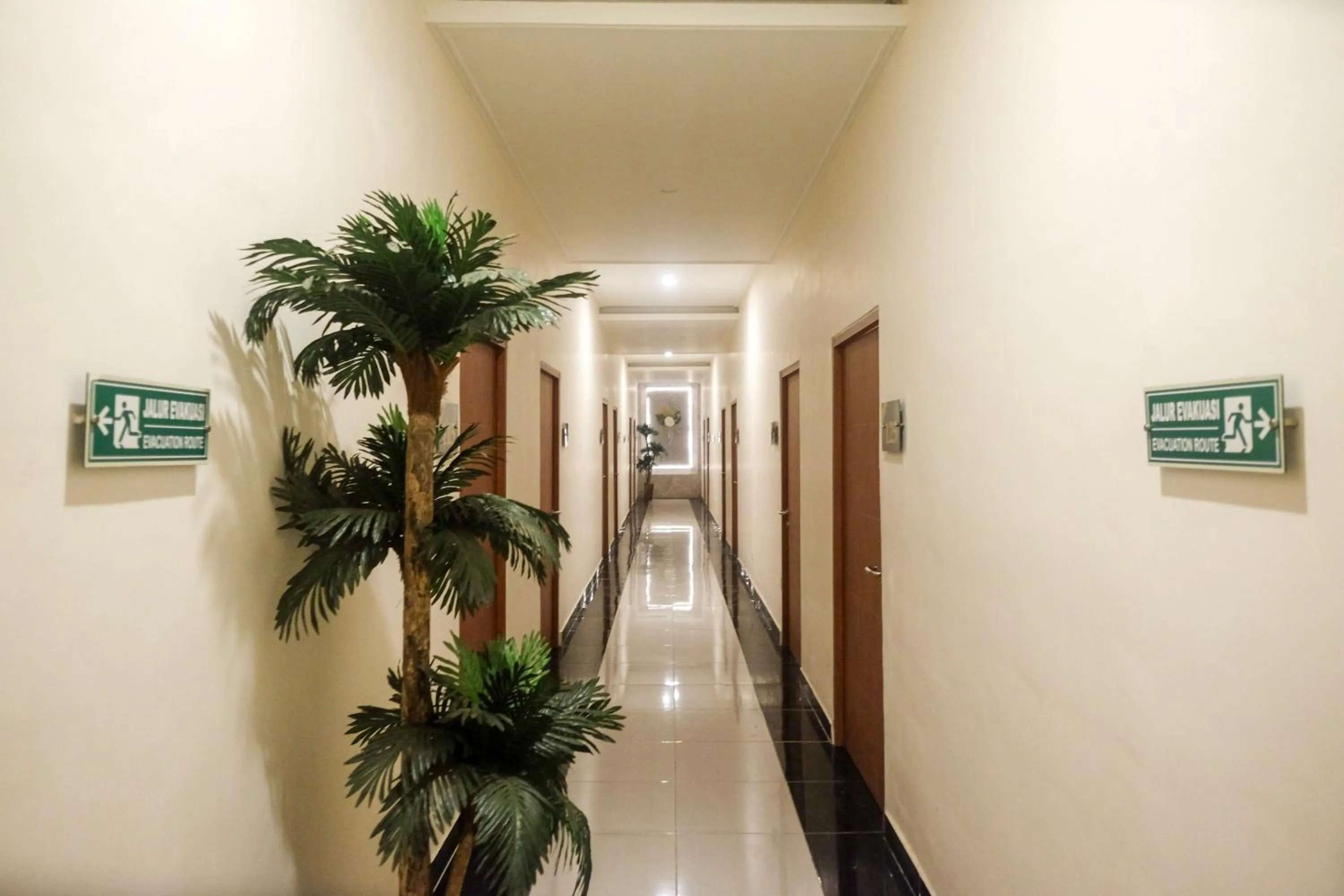 Property building in Urbanview Hotel DJ Inn Tegal