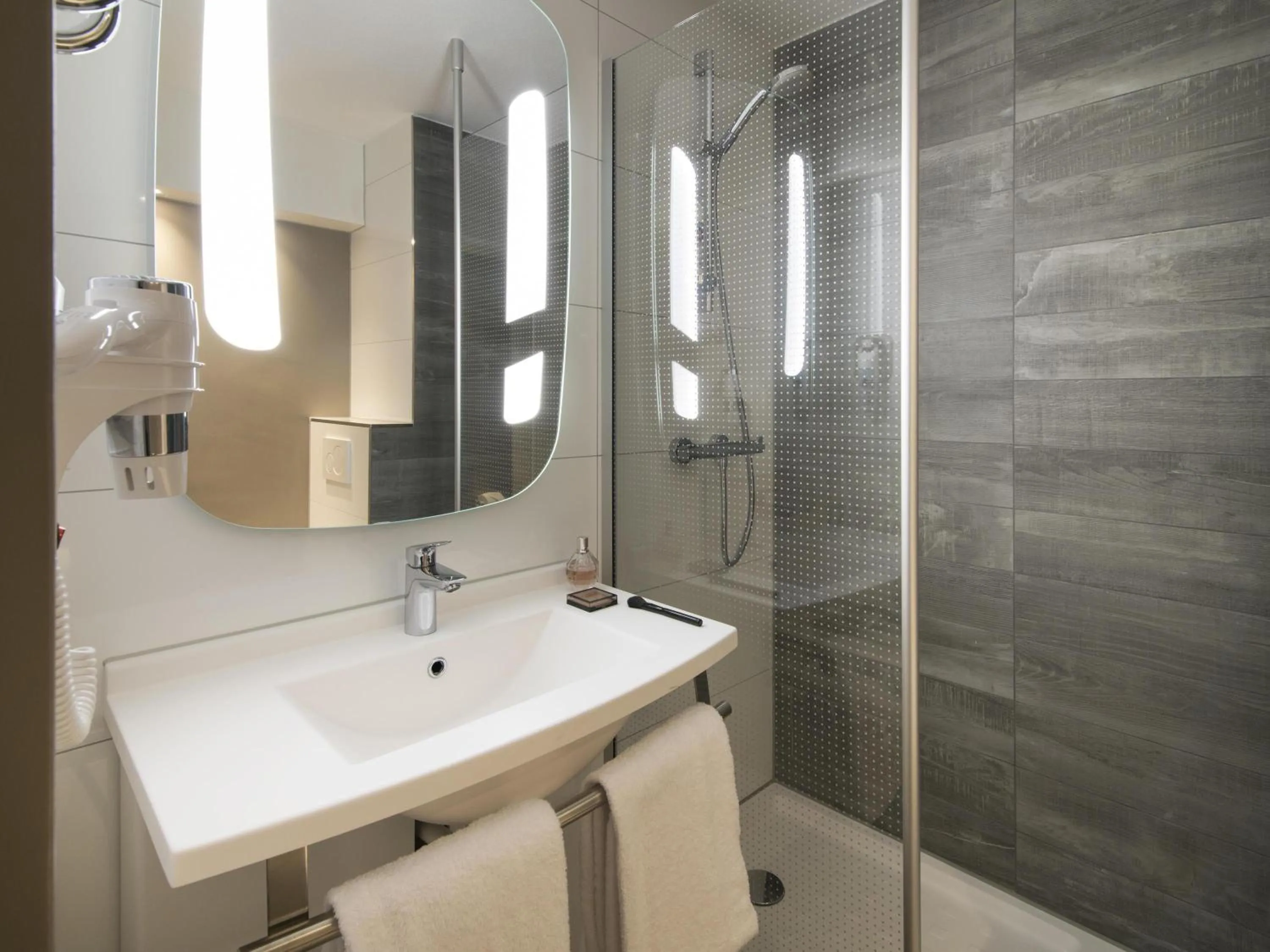 Property building in ibis Tilburg