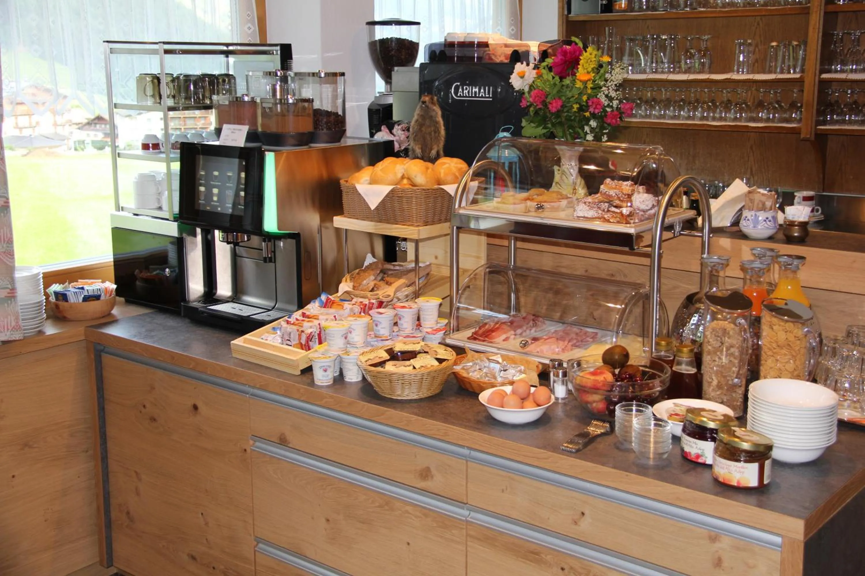 Breakfast in Pension Arnica B&B