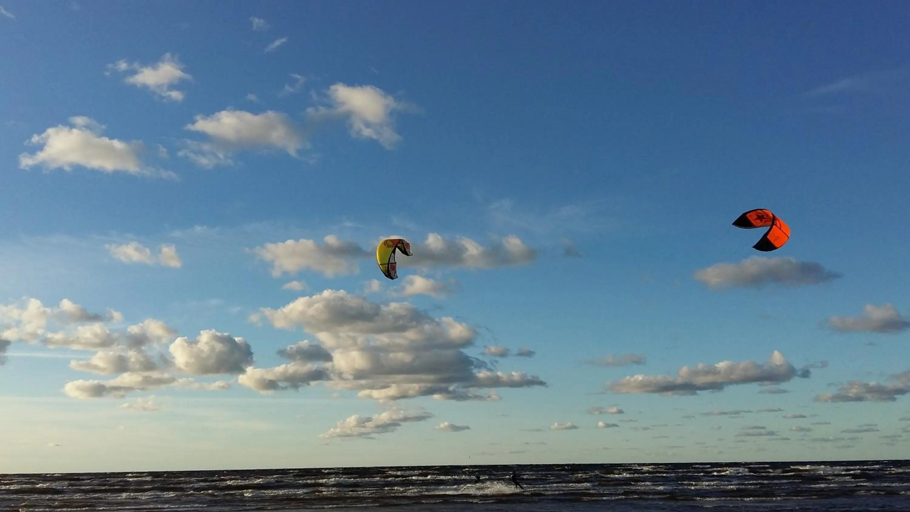 Windsurfing in Kurshi Hotel & Spa