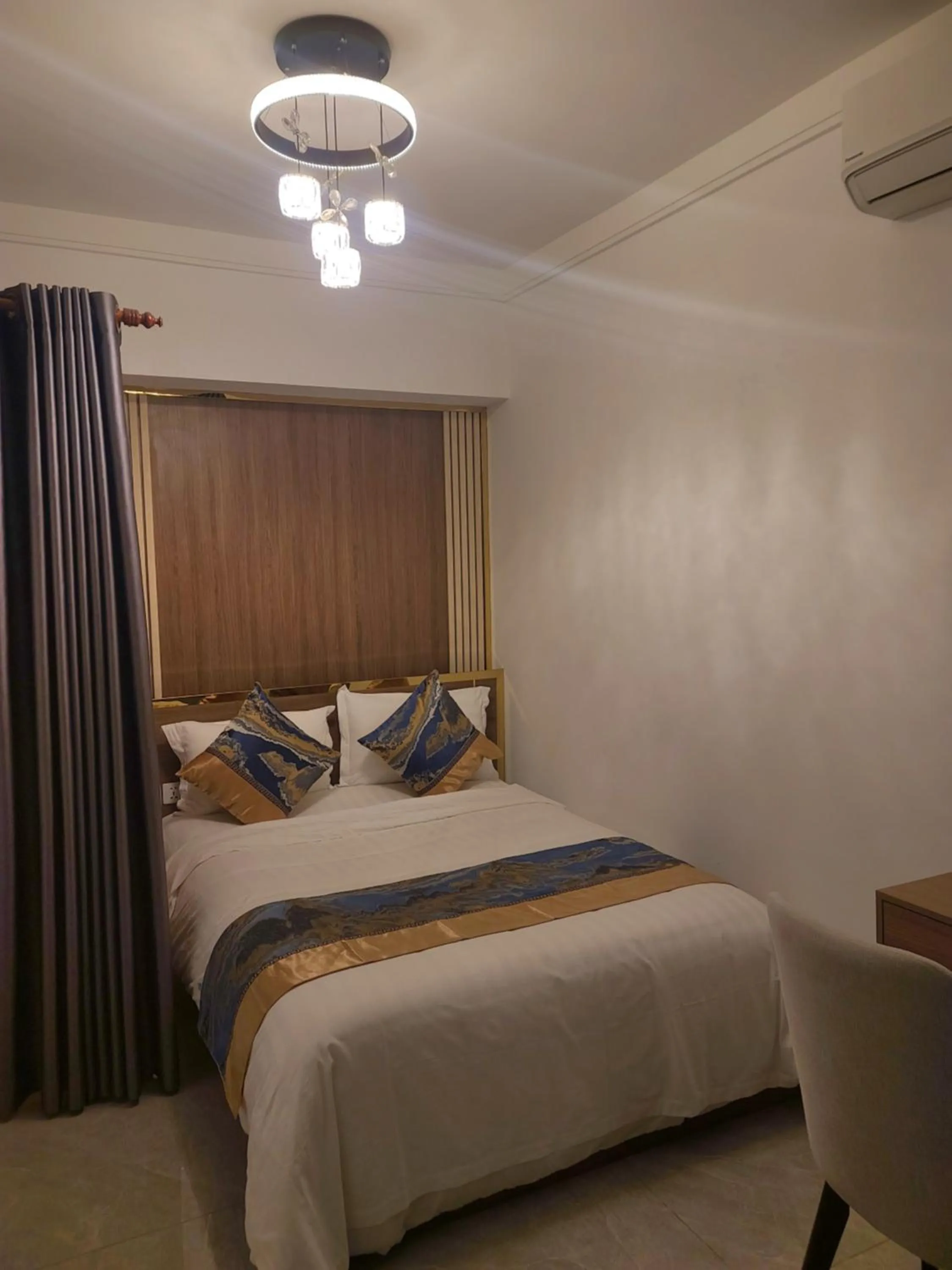 Bedroom, Bed in M9 Kirirom Hotel