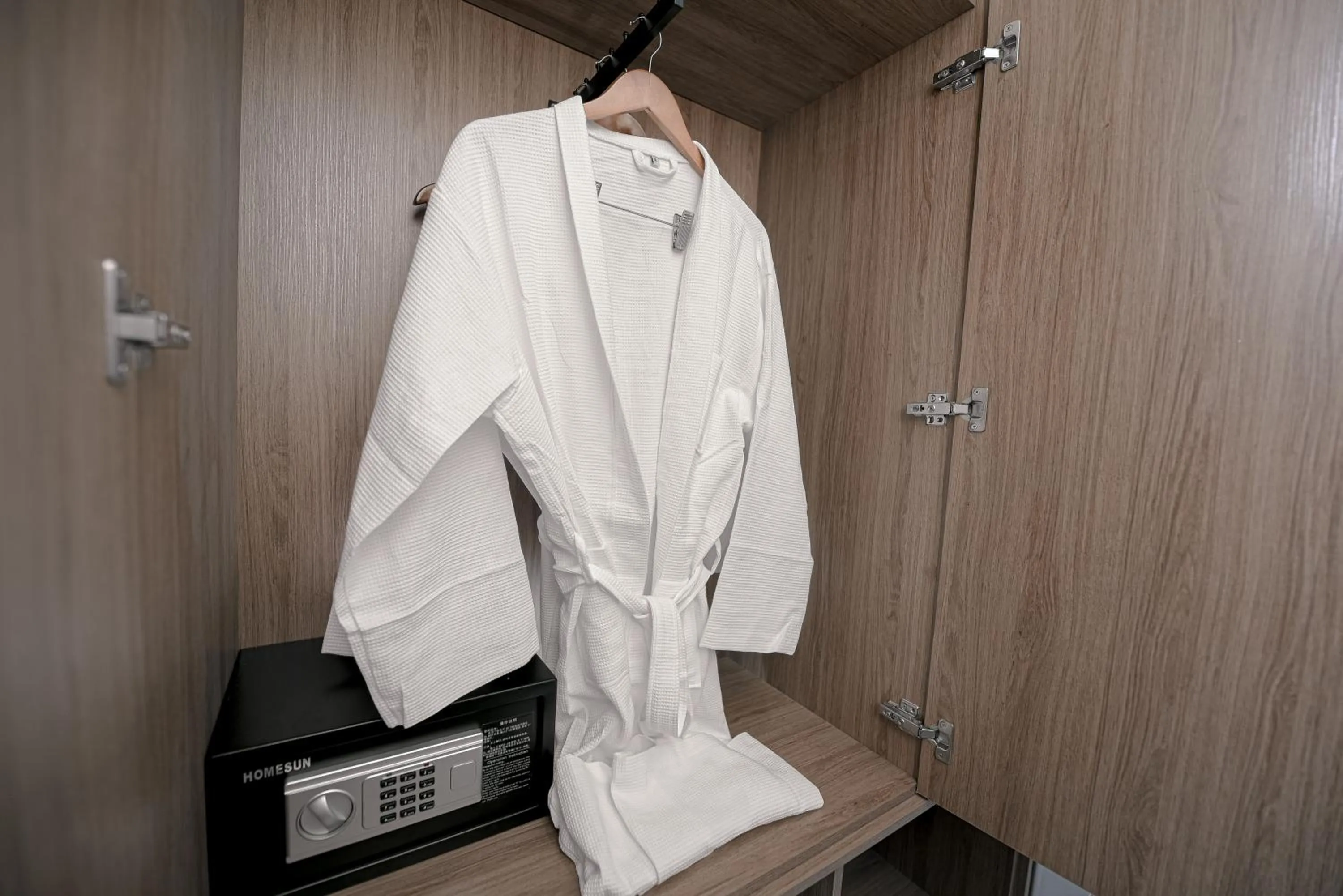 wardrobe in M9 Kirirom Hotel