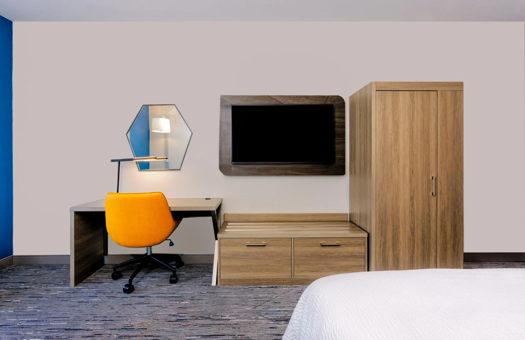 Photo of the whole room, Bed in Holiday Inn Express & Suites Tampa Stadium - Airport Area by IHG