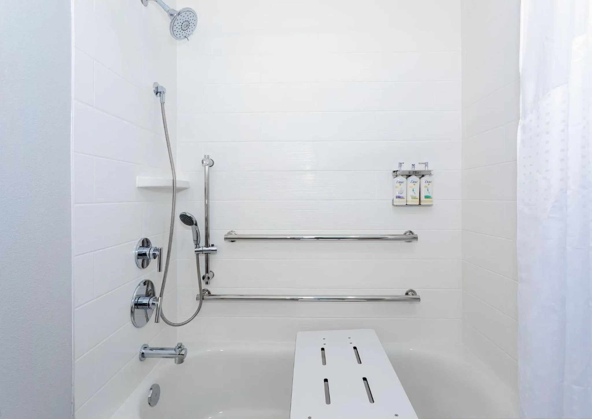 Photo of the whole room in Holiday Inn Express & Suites Tampa Stadium - Airport Area by IHG