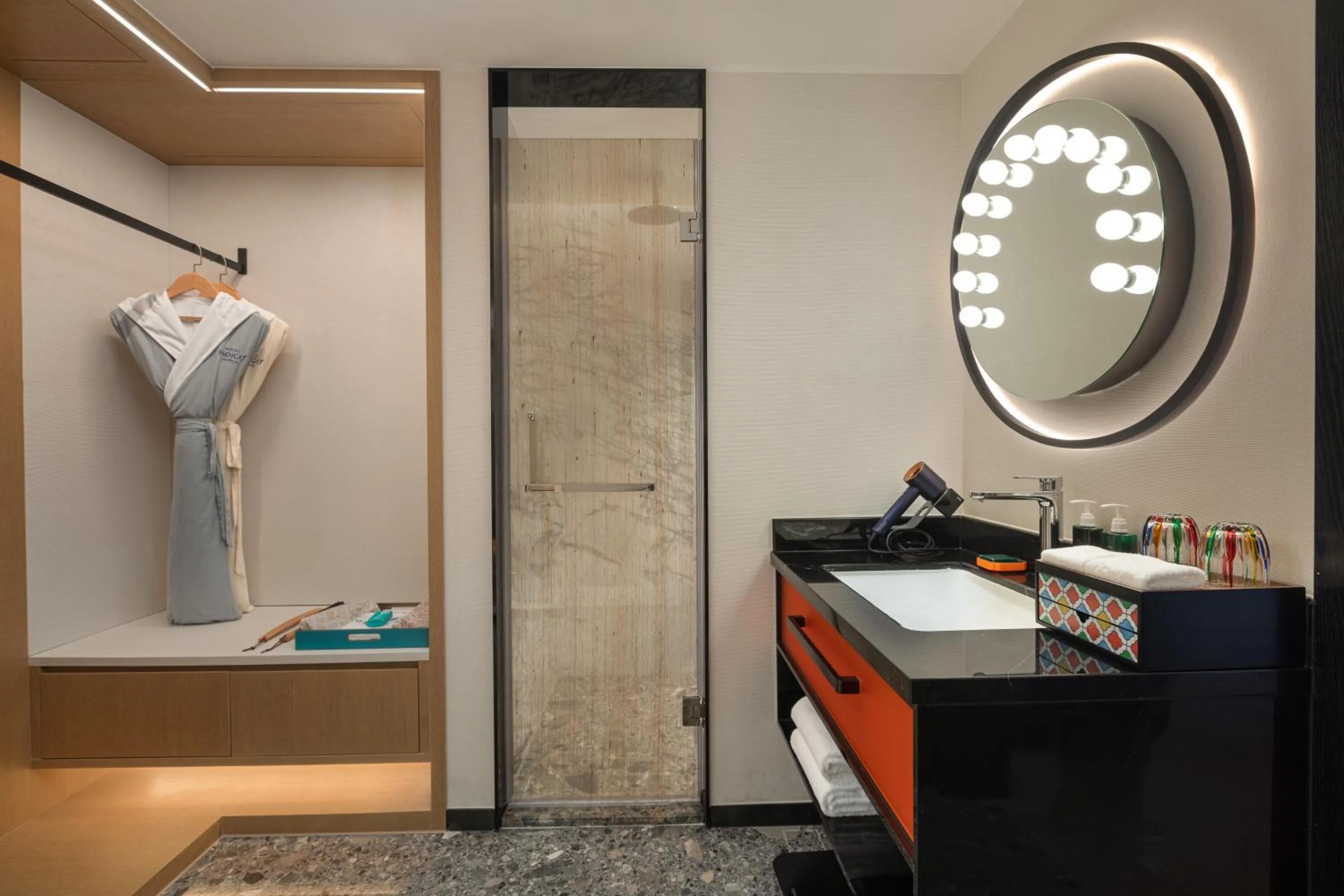 Shower in Hotel Indigo Guangzhou Haixinsha by IHG