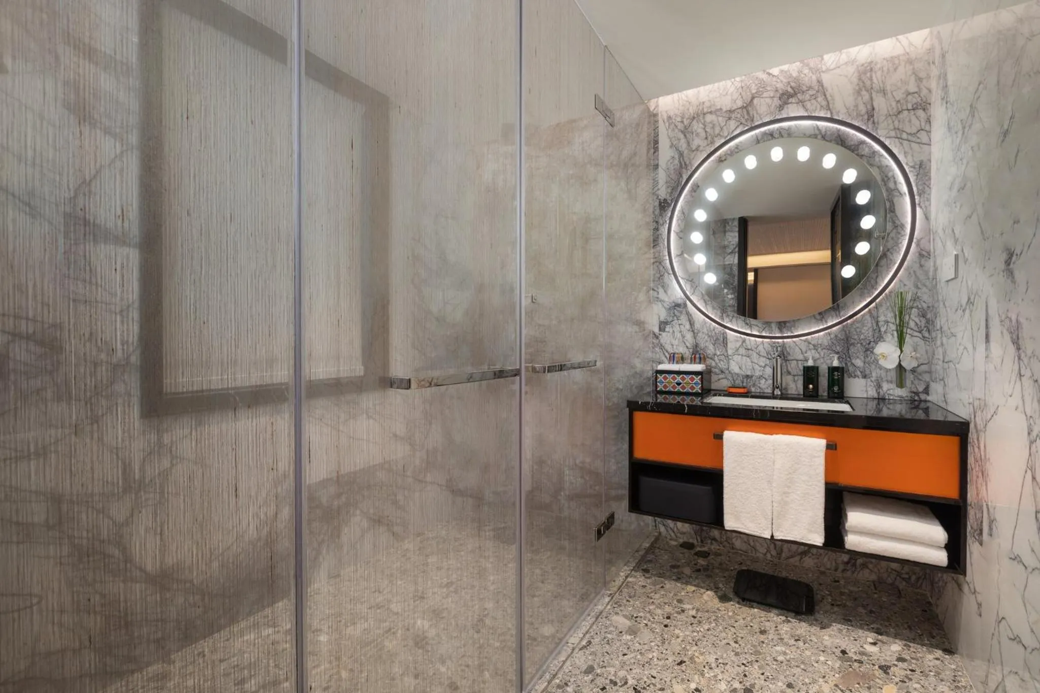 Bathroom in Hotel Indigo Guangzhou Haixinsha by IHG